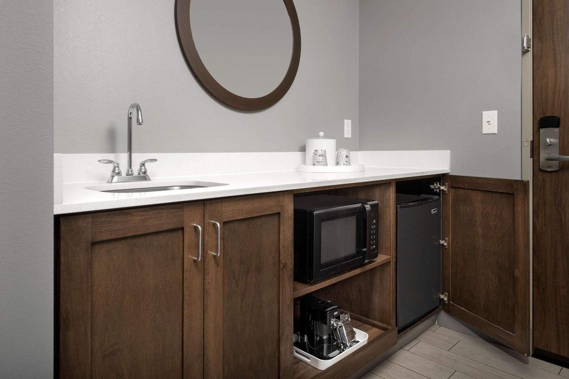 Hampton Inn & Suites Rapid City Rushmore, SD photo 55