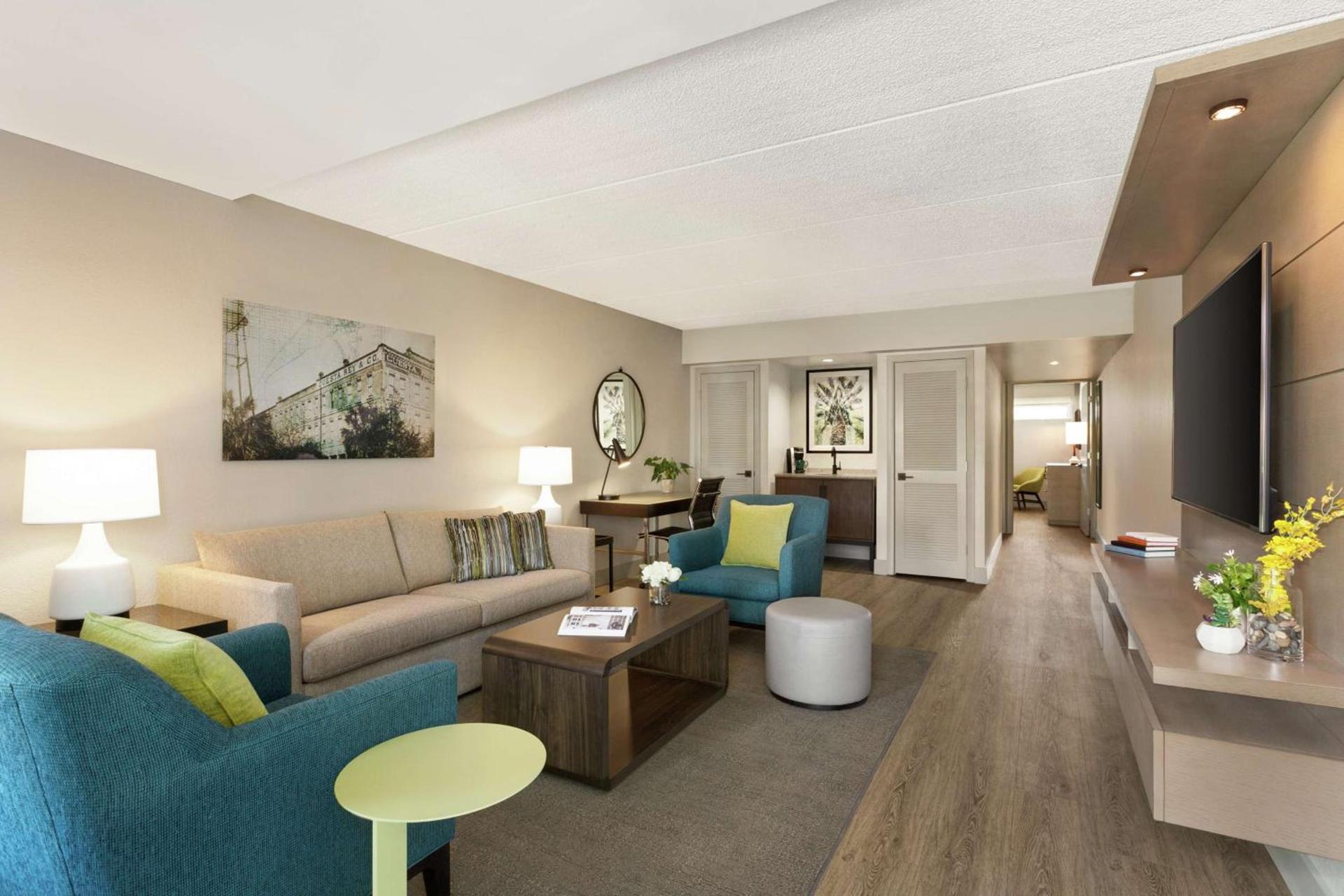 Hotel Alba Tampa, Tapestry Collection By Hilton photo 29