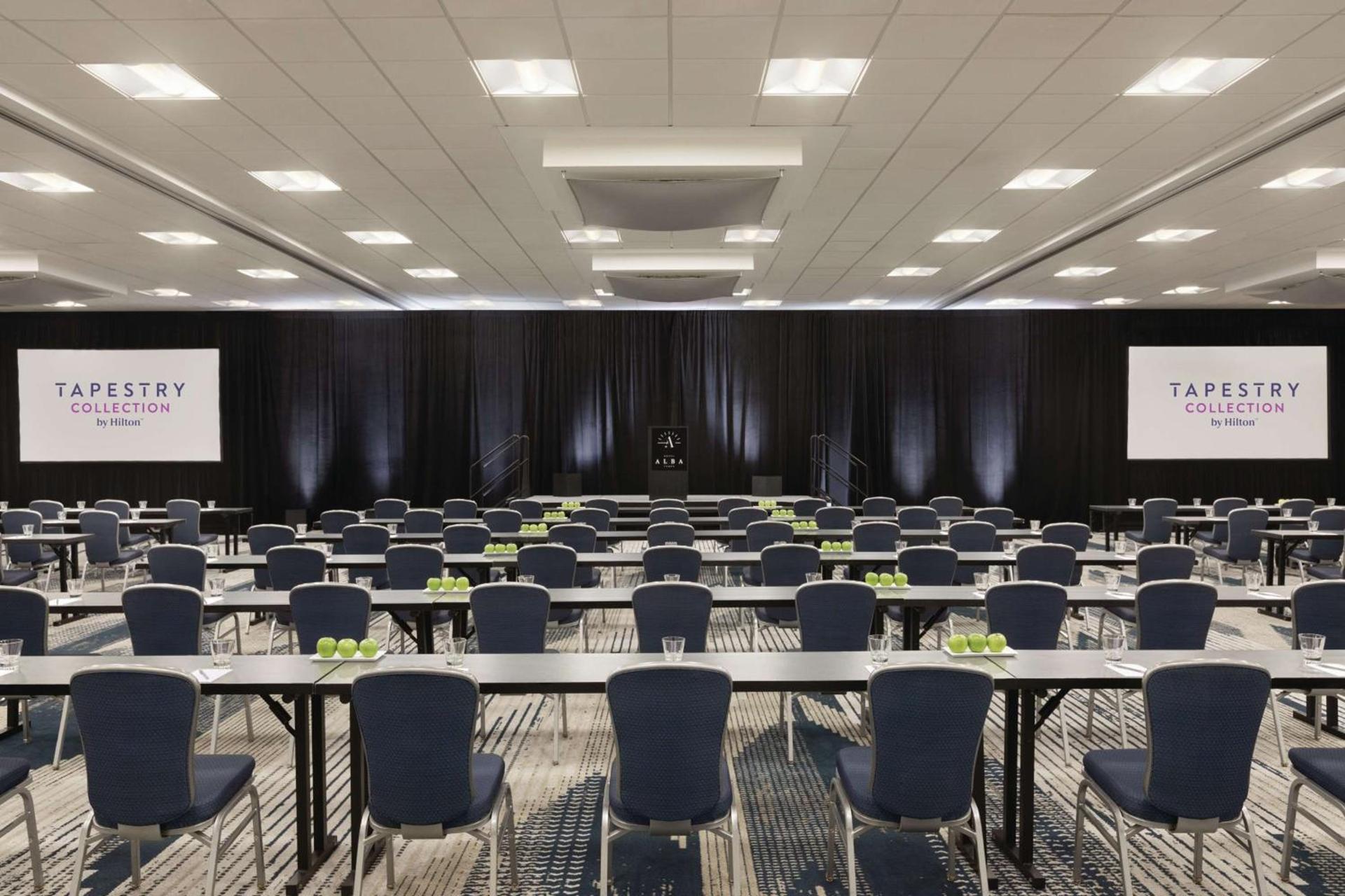 Hotel Alba Tampa, Tapestry Collection By Hilton photo 55
