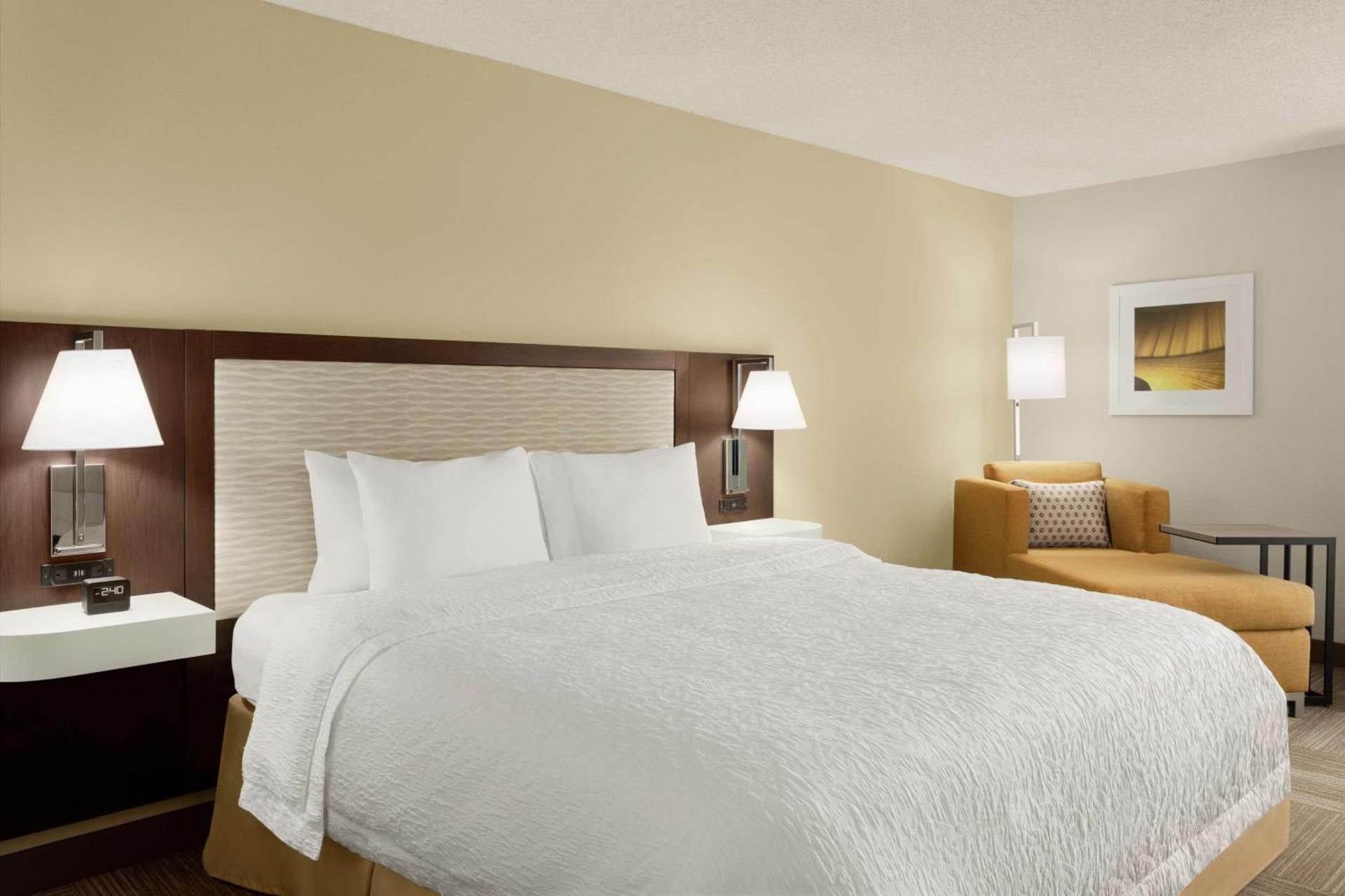 Hampton Inn Houston Hobby Airport photo 14