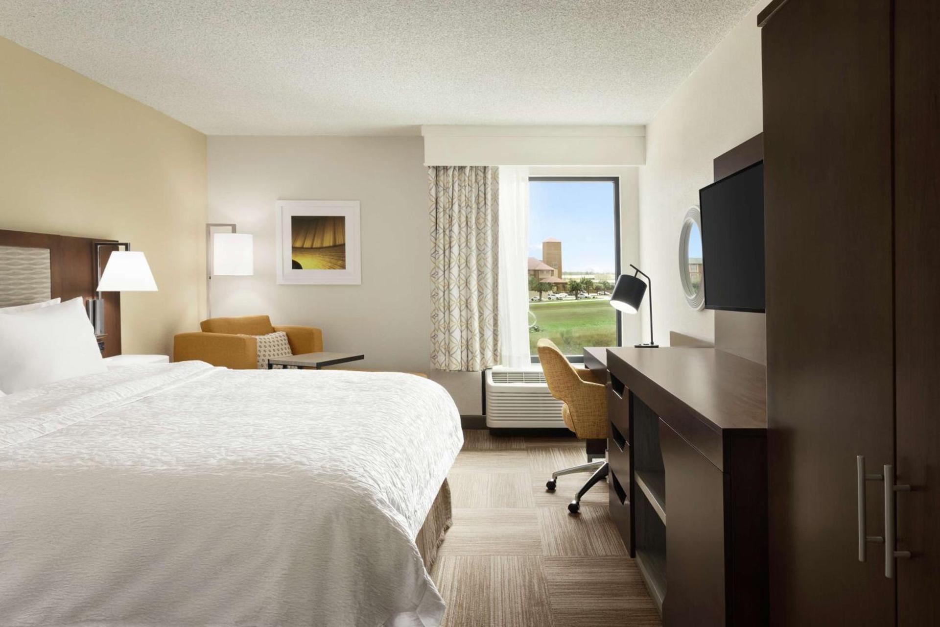 Hampton Inn Houston Hobby Airport photo 24