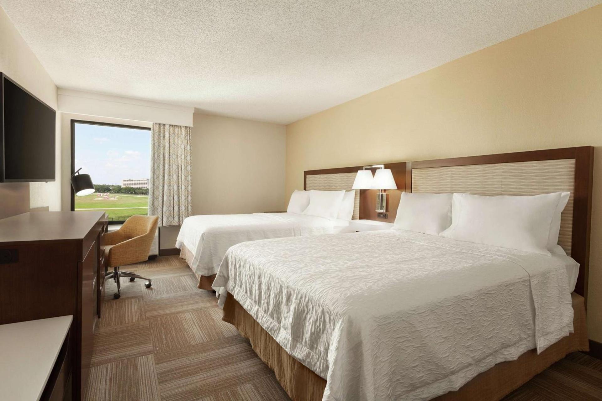 Hampton Inn Houston Hobby Airport photo 35