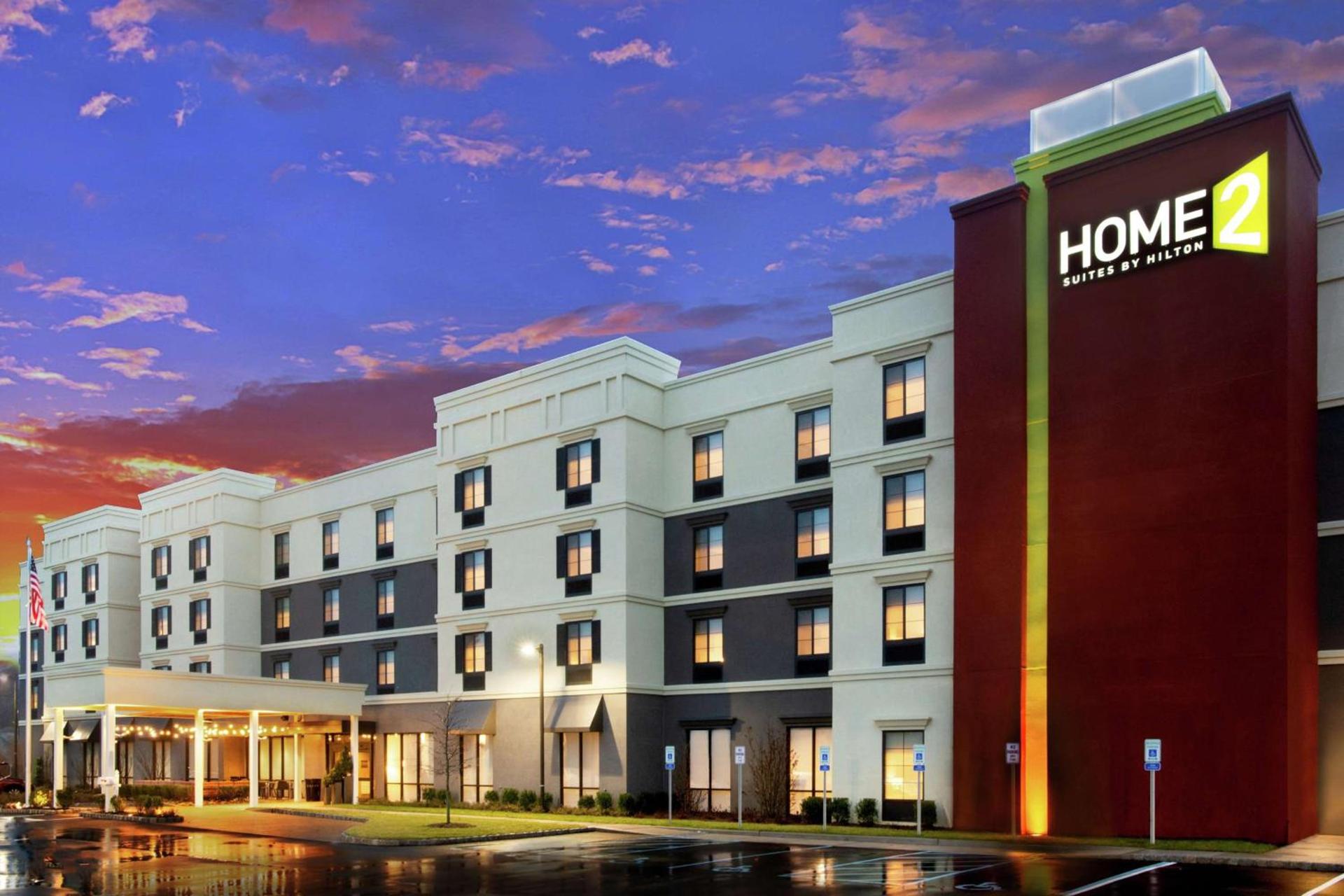 Home2 Suites by Hilton Long Island Brookhaven photo 1