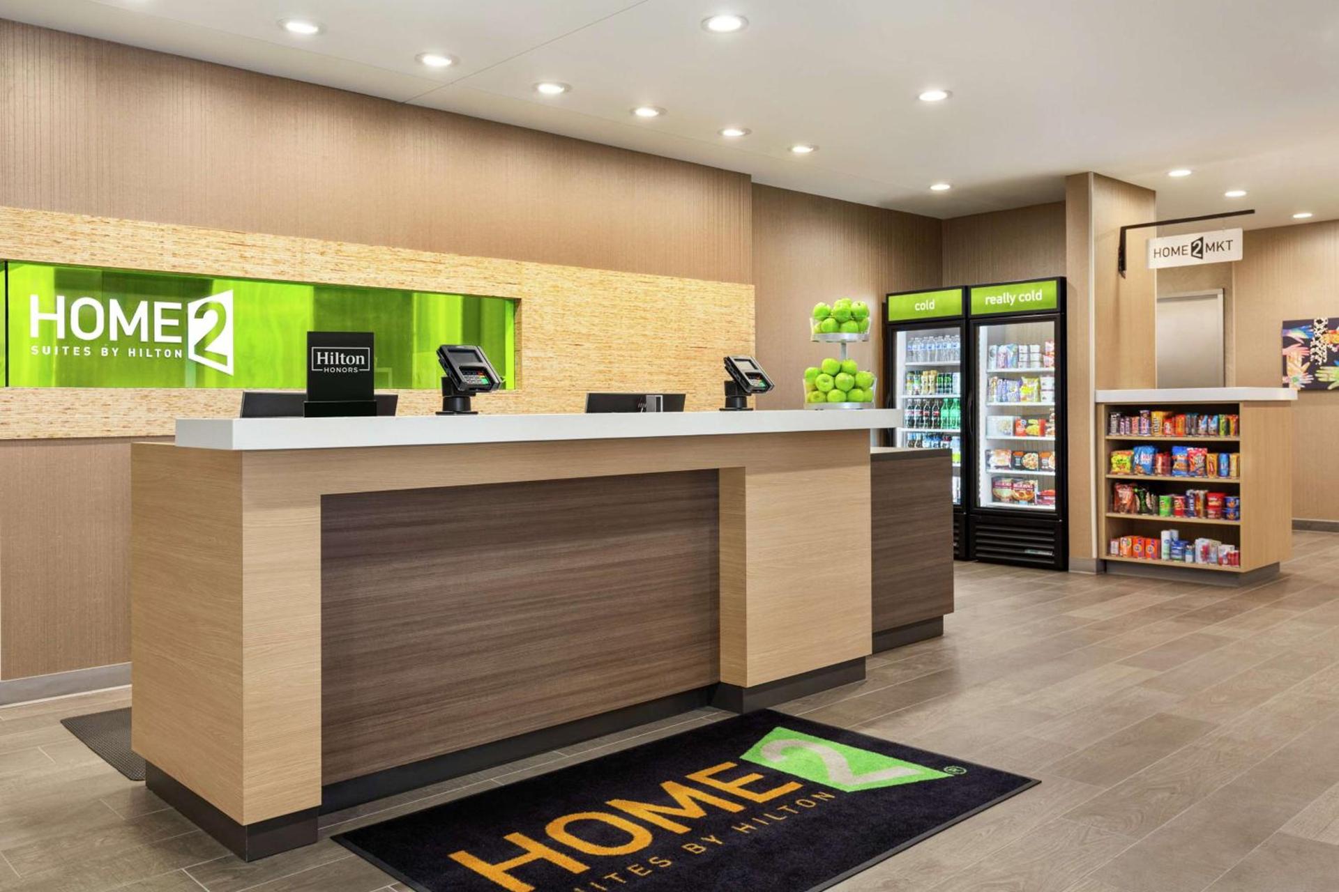 Home2 Suites By Hilton Portland Airport photo 5