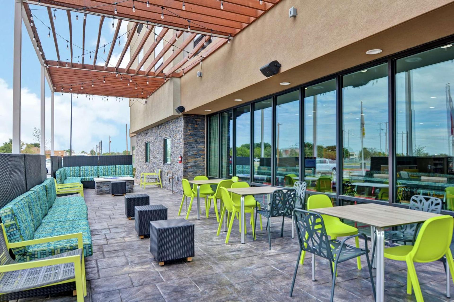 Home2 Suites By Hilton Pecos Tx photo 2