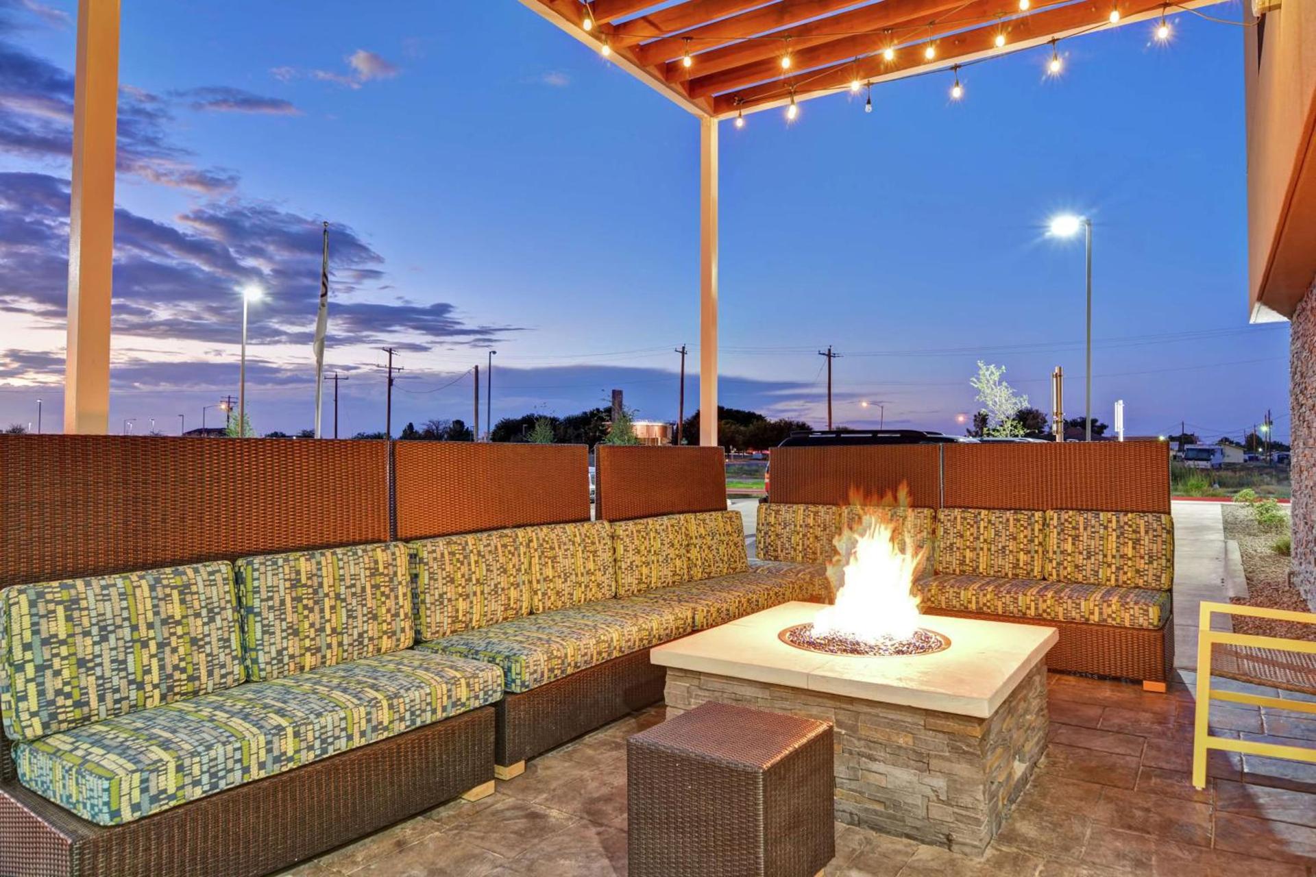 Home2 Suites By Hilton Pecos Tx photo 4