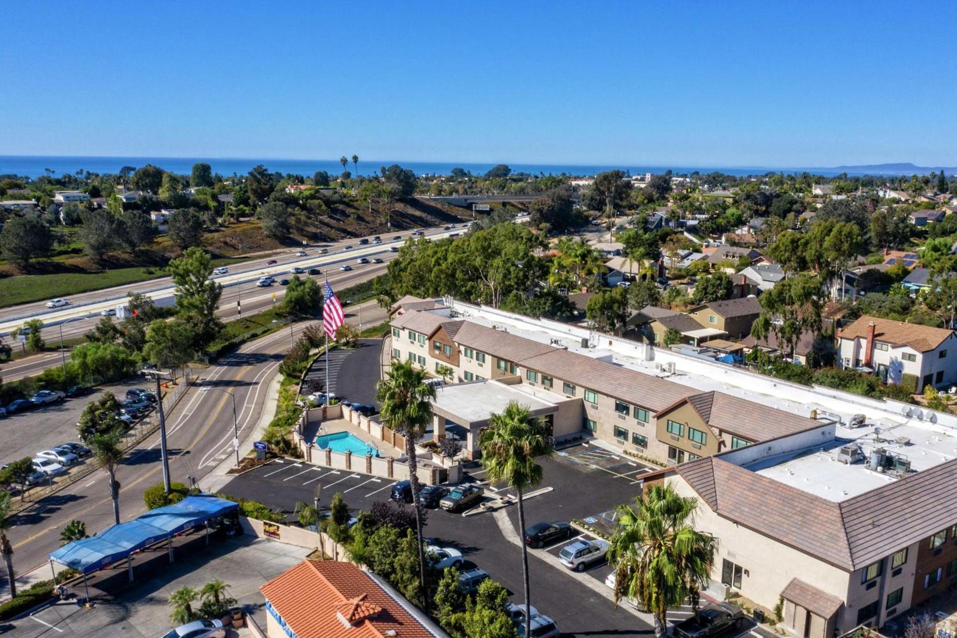 Hampton by Hilton Encinitas-Cardiff Encinitas, CA near Del Mar photo 5