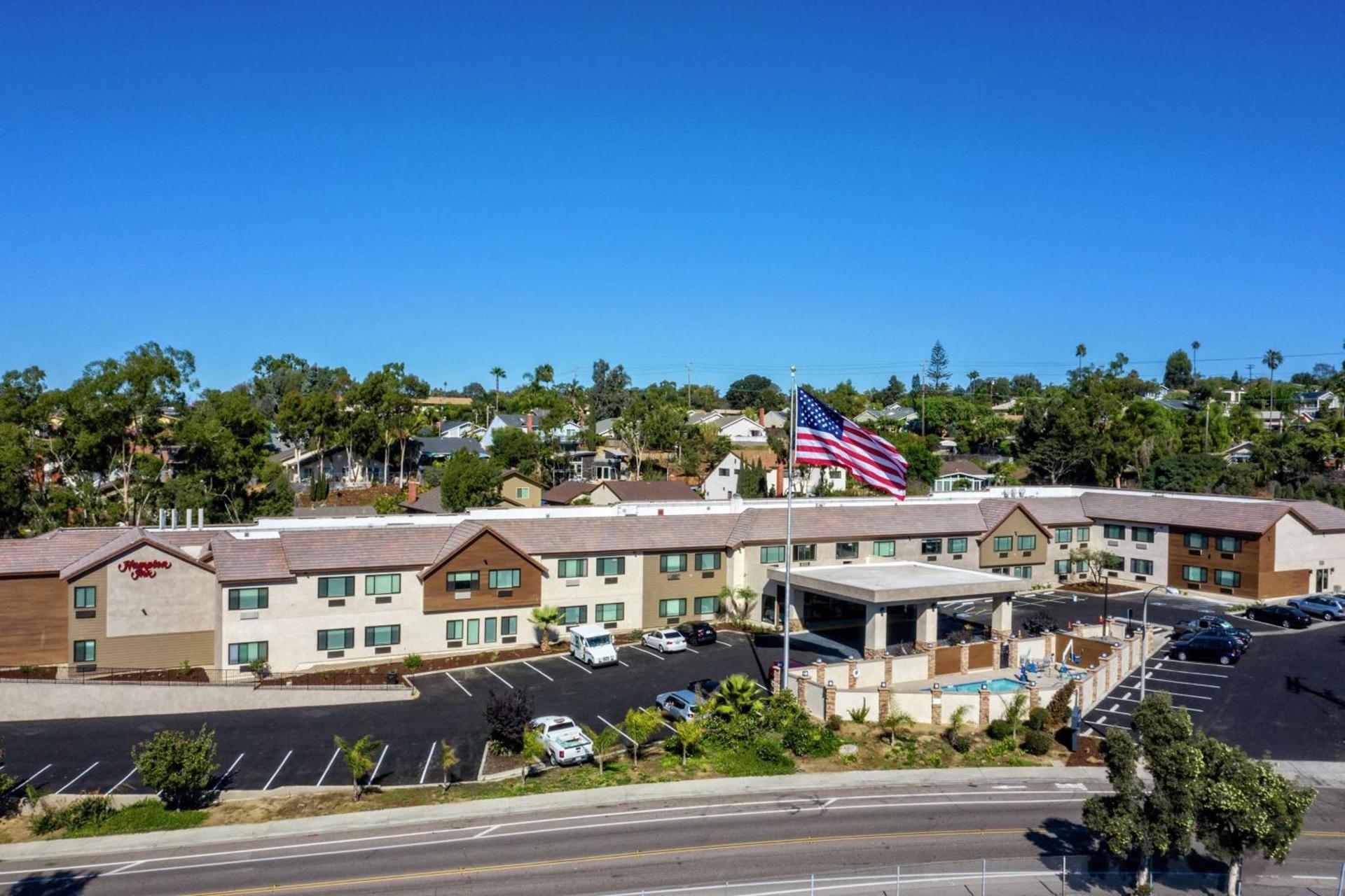 Hampton by Hilton Encinitas-Cardiff Encinitas, CA near Del Mar photo 6
