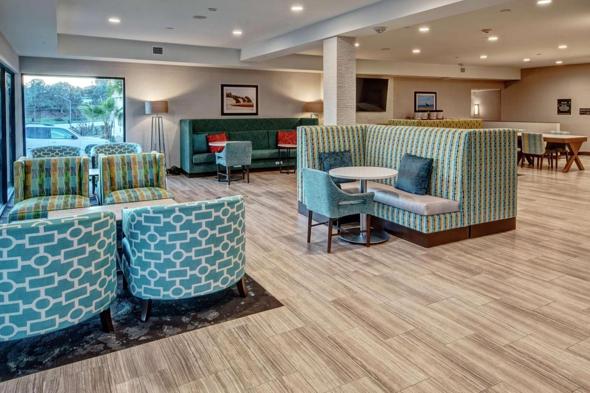 Hampton by Hilton Encinitas-Cardiff Encinitas, CA near Del Mar photo 11