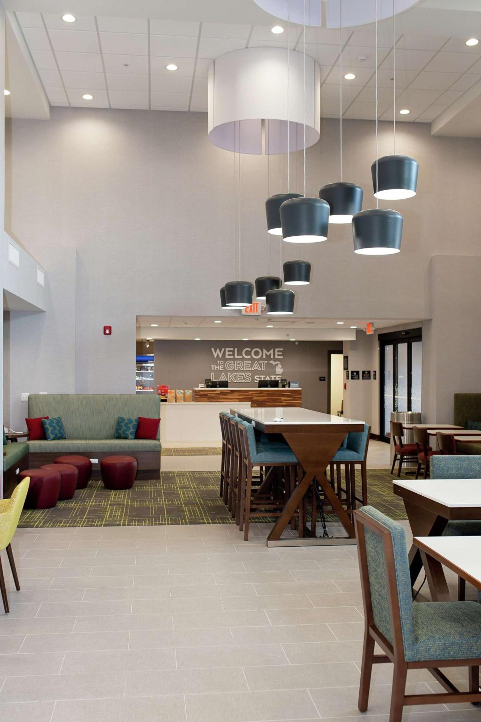 Hampton Inn and Suites Dundee photo 5