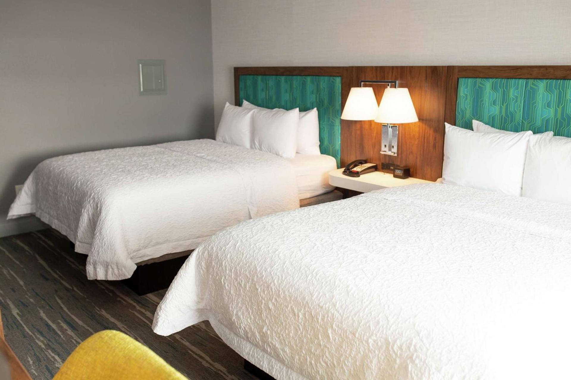 Hampton Inn and Suites Dundee photo 34