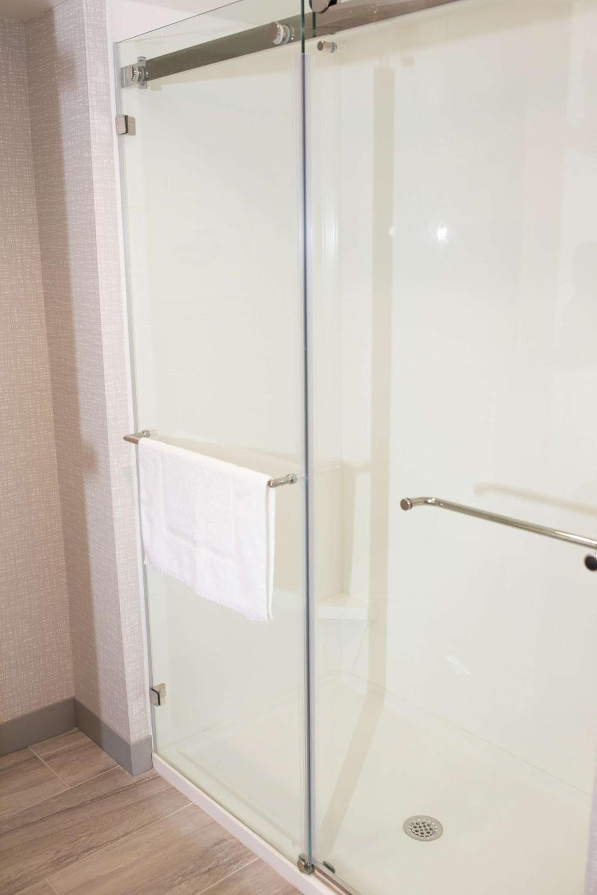 Hampton Inn and Suites Dundee photo 44