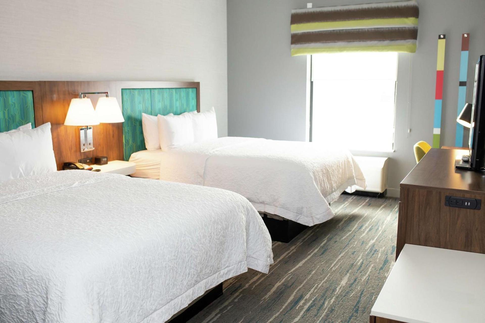 Hampton Inn and Suites Dundee photo 47