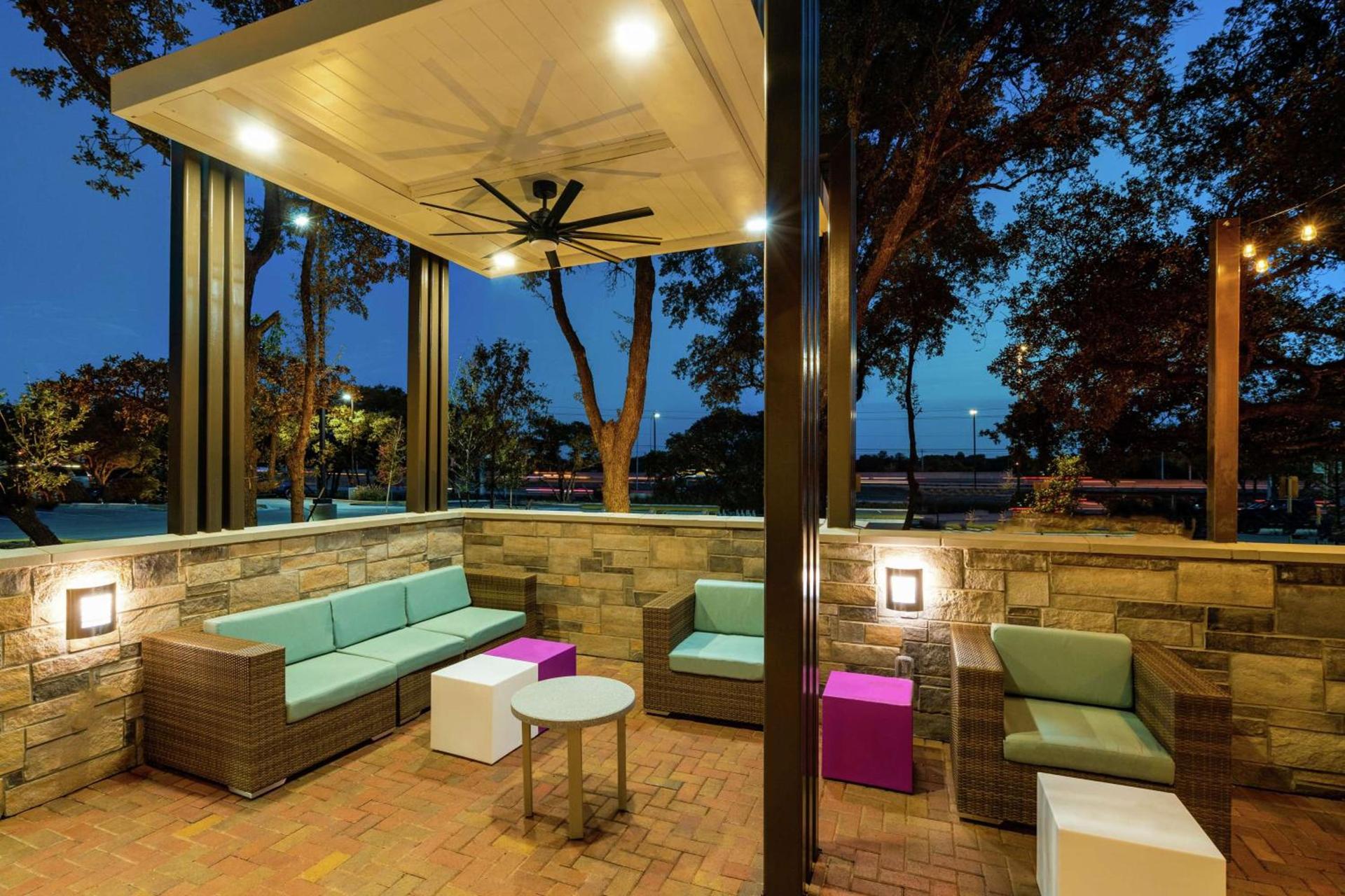 Hilton Garden Inn Cedar Park Austin photo 5