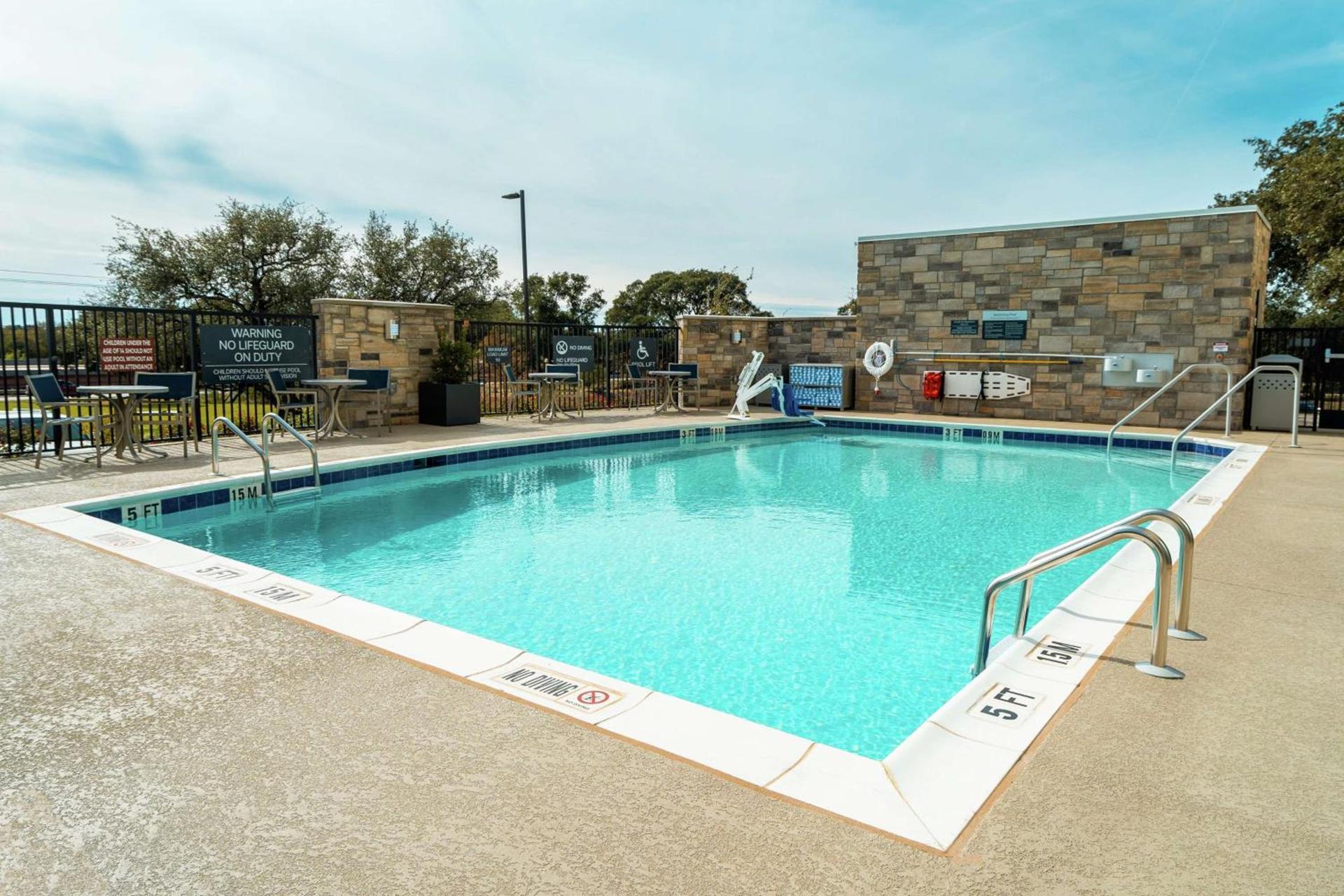 Hilton Garden Inn Cedar Park Austin photo 11