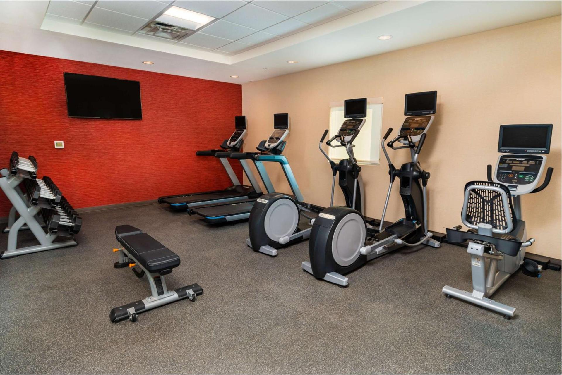 Home2 Suites Bakersfield photo 15