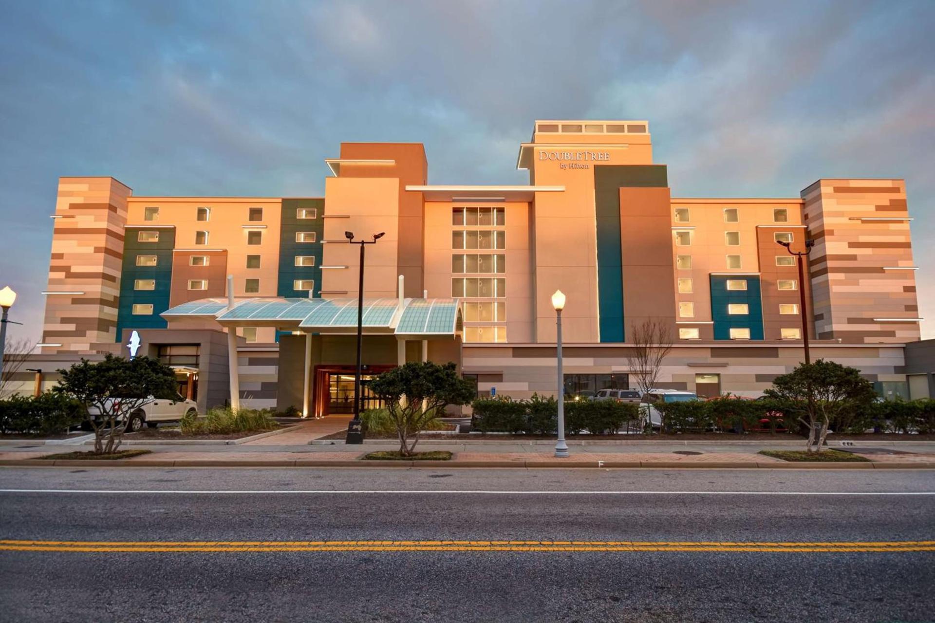 DoubleTree by Hilton Oceanfront Virginia Beach photo 4