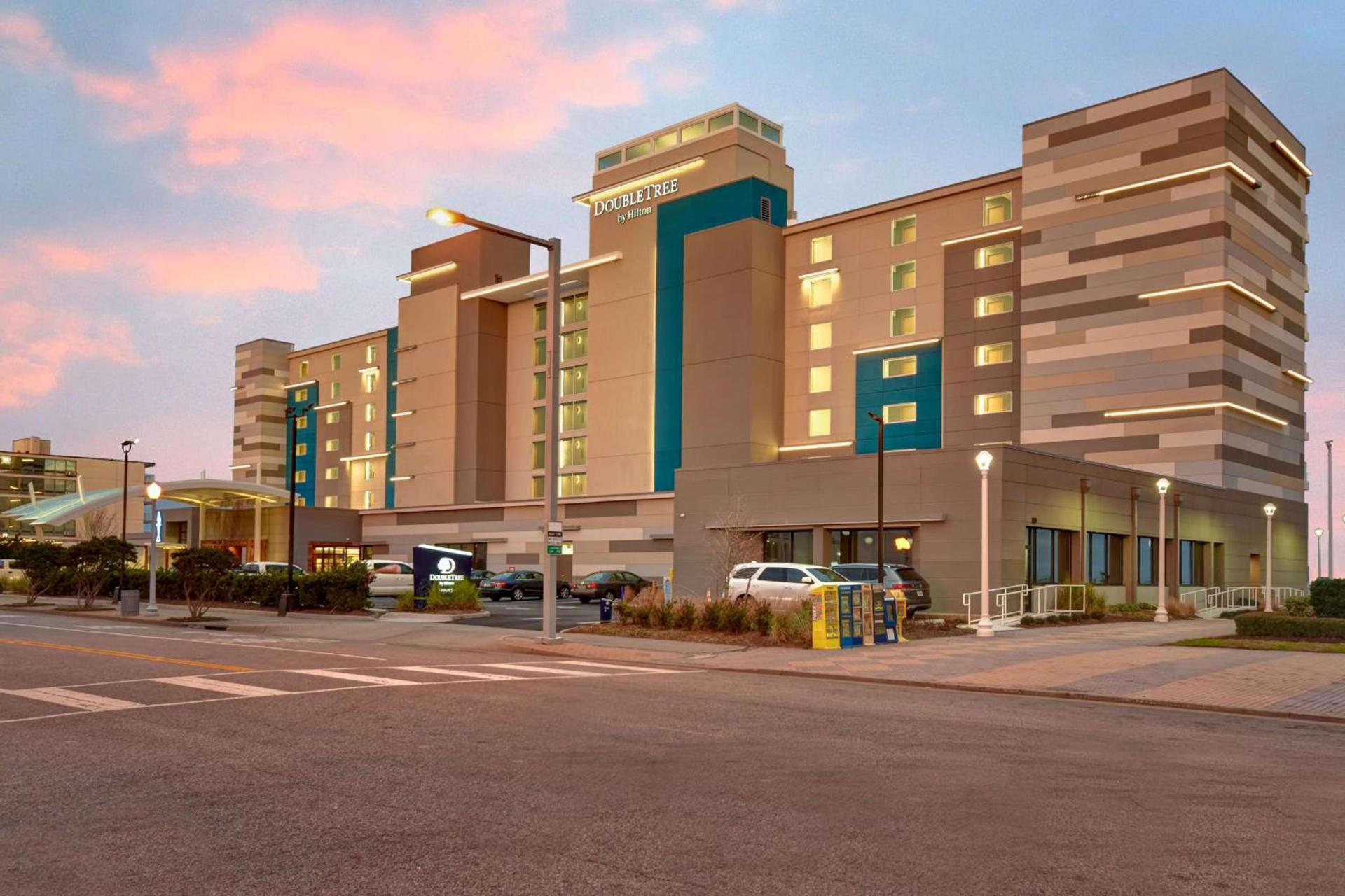 DoubleTree by Hilton Oceanfront Virginia Beach photo 7