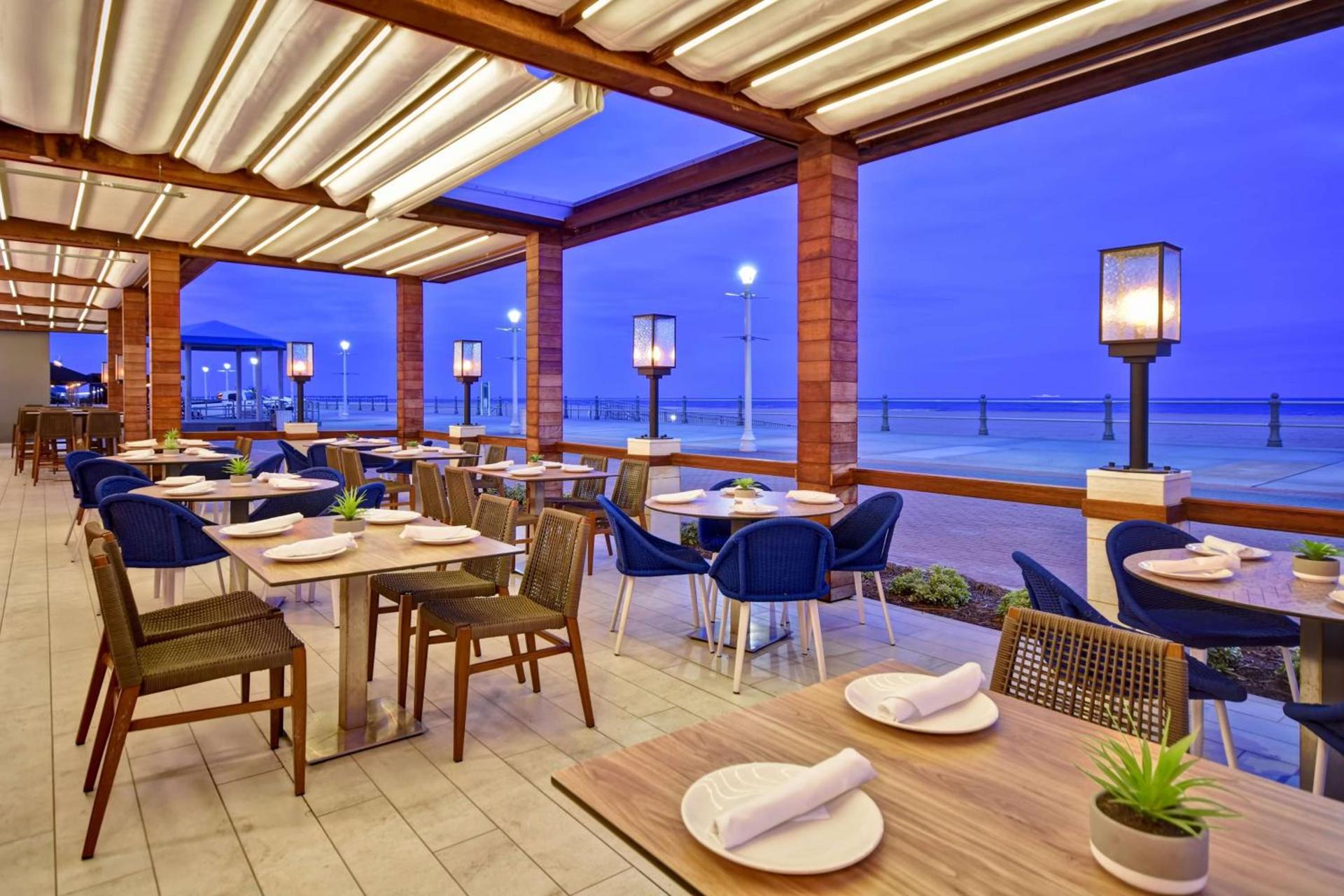 DoubleTree by Hilton Oceanfront Virginia Beach photo 31