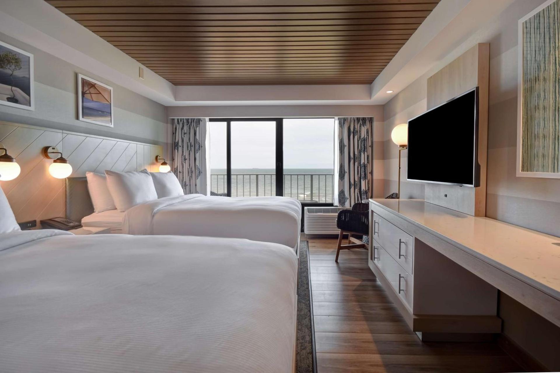 DoubleTree by Hilton Oceanfront Virginia Beach photo 34
