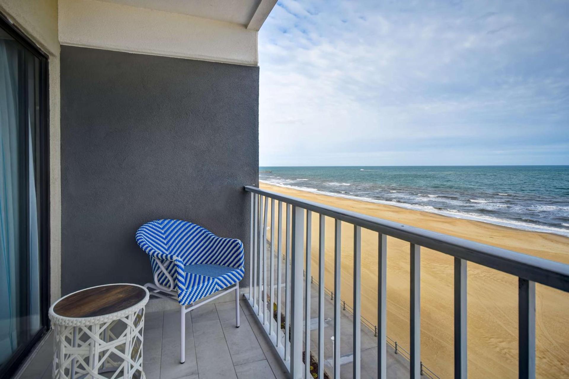 DoubleTree by Hilton Oceanfront Virginia Beach photo 43