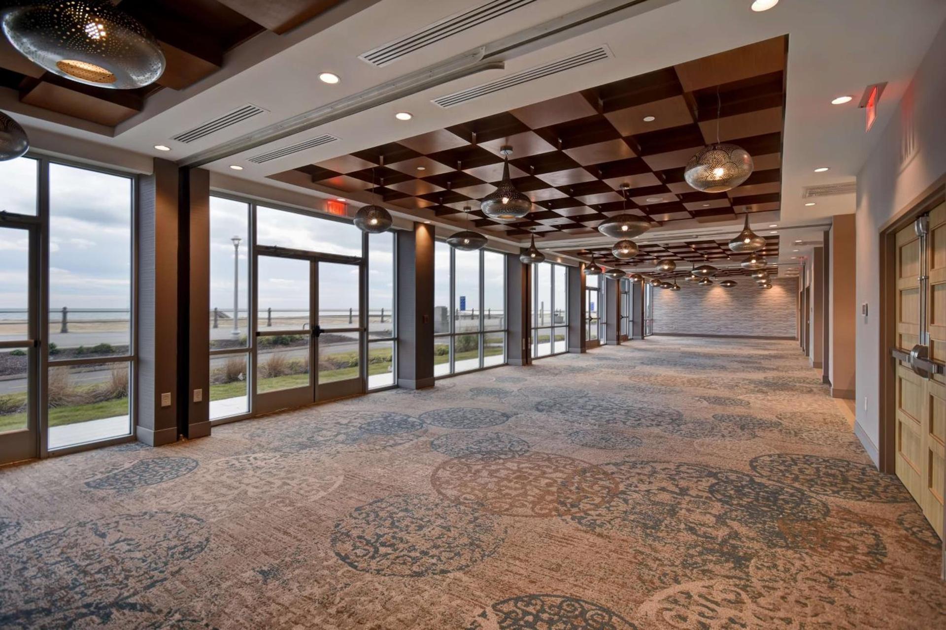 DoubleTree by Hilton Oceanfront Virginia Beach photo 45