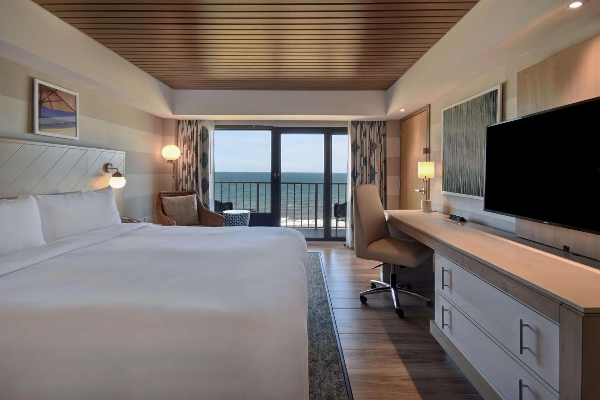 DoubleTree by Hilton Oceanfront Virginia Beach photo 50