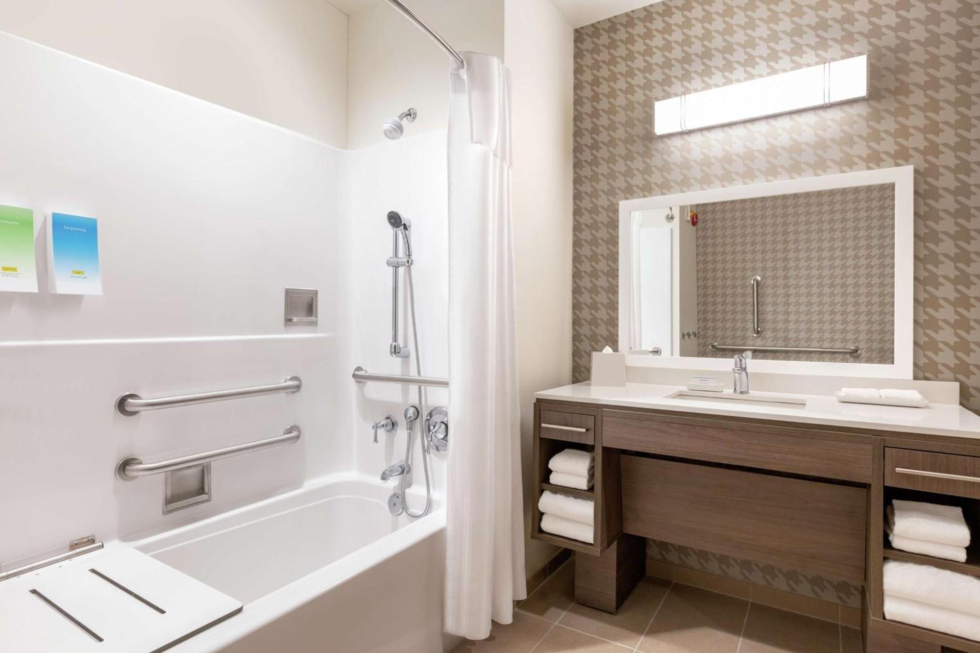 Home2 Suites By Hilton Rochester Greece photo 30