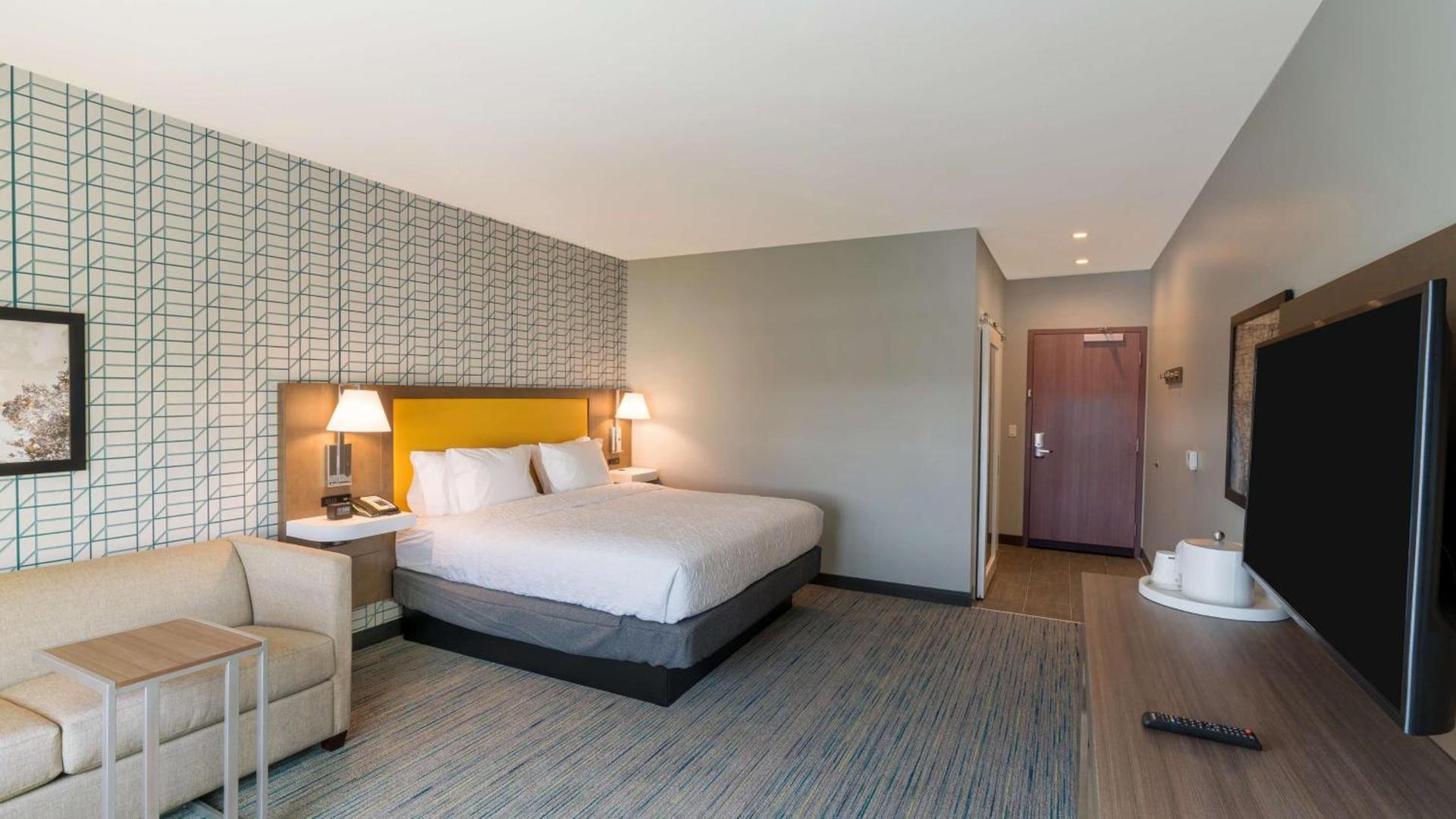 Hampton Inn Riverside Downtown Convention Center photo 23