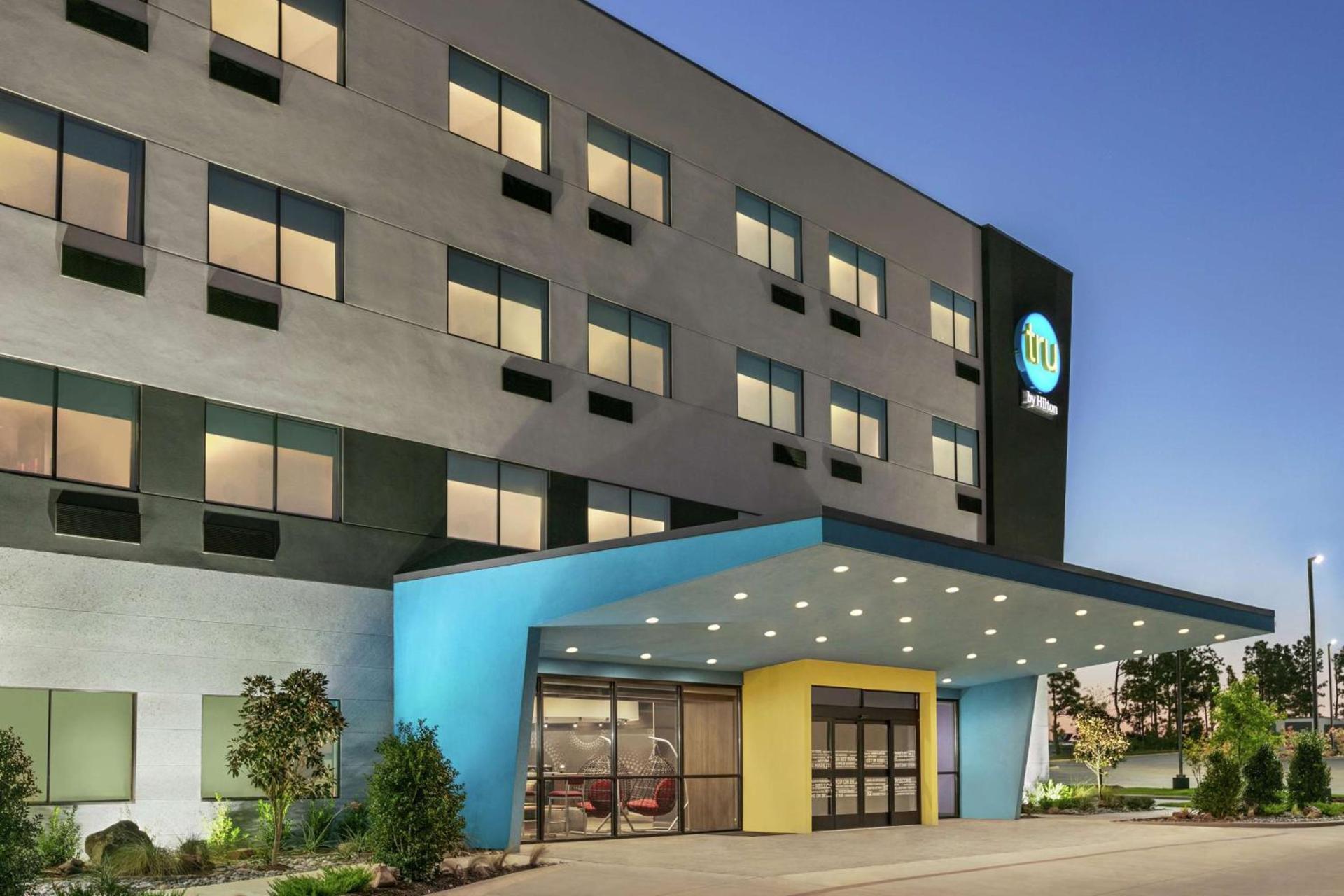 Tru By Hilton Longview photo 2
