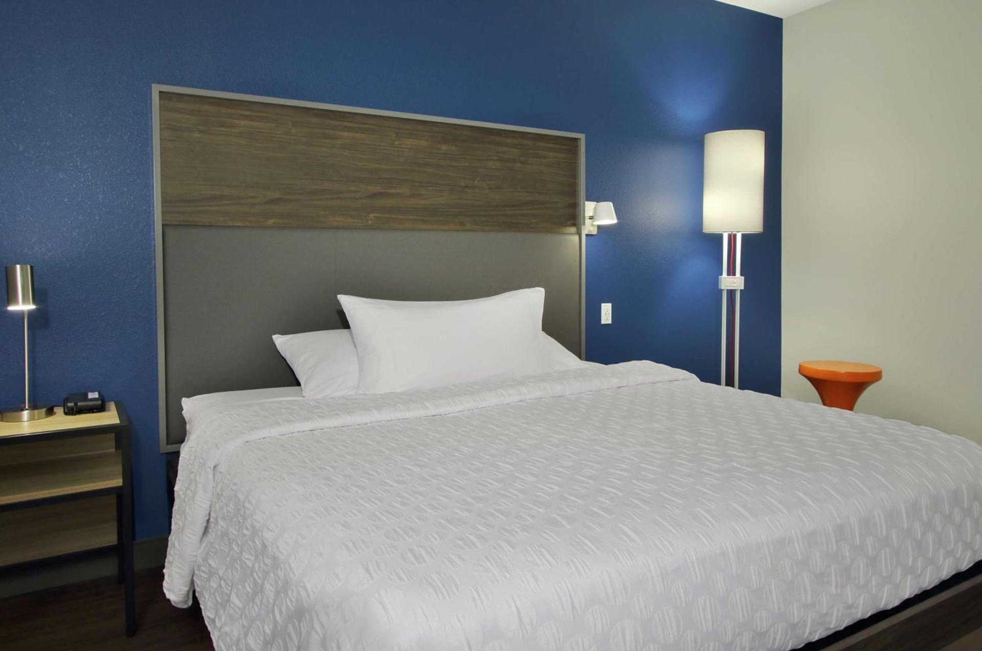 Tru By Hilton Mobile photo 21
