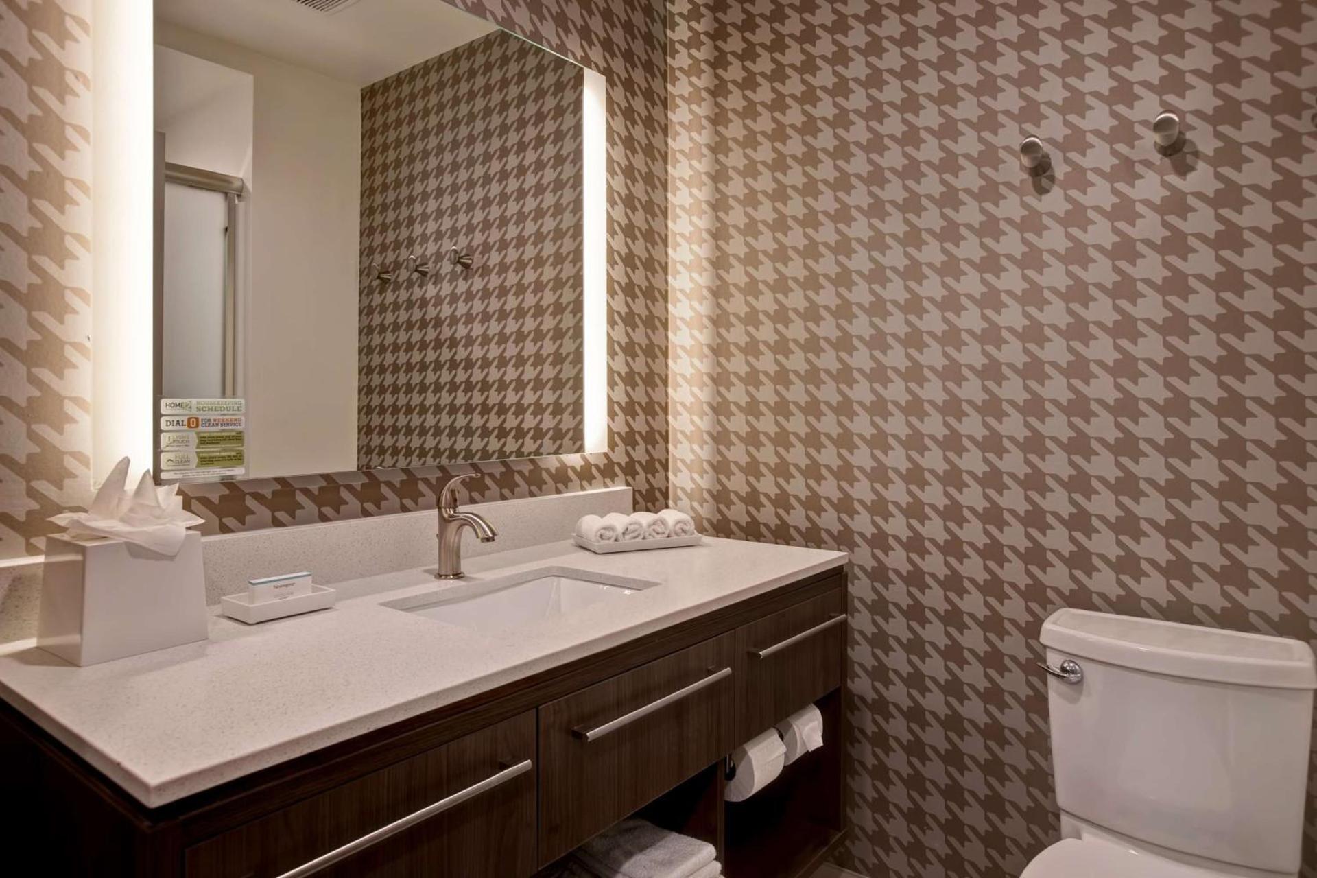 Home2 Suites By Hilton Charlotte Northlake photo 19