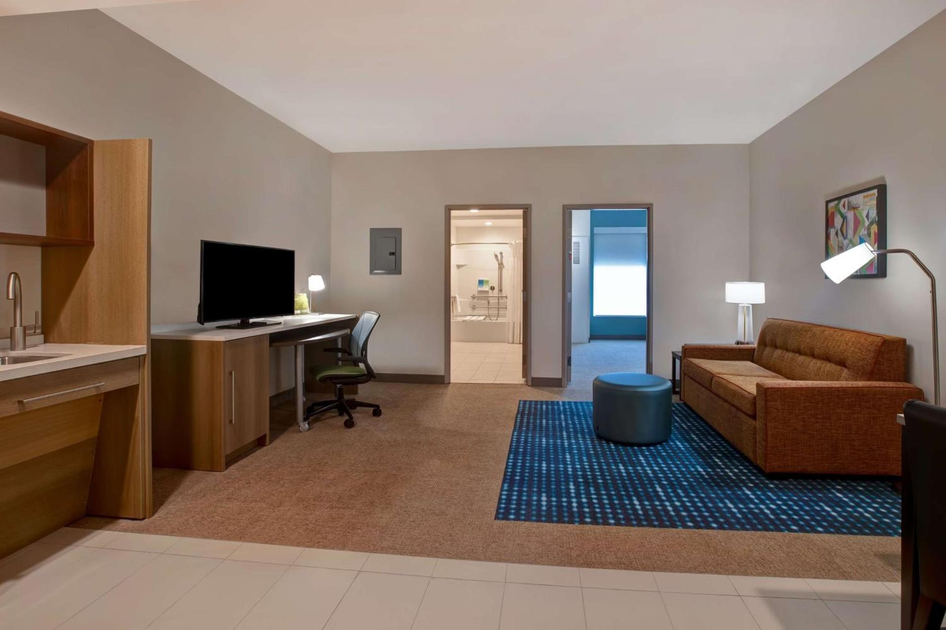 Home2 Suites By Hilton Charlotte Northlake photo 21