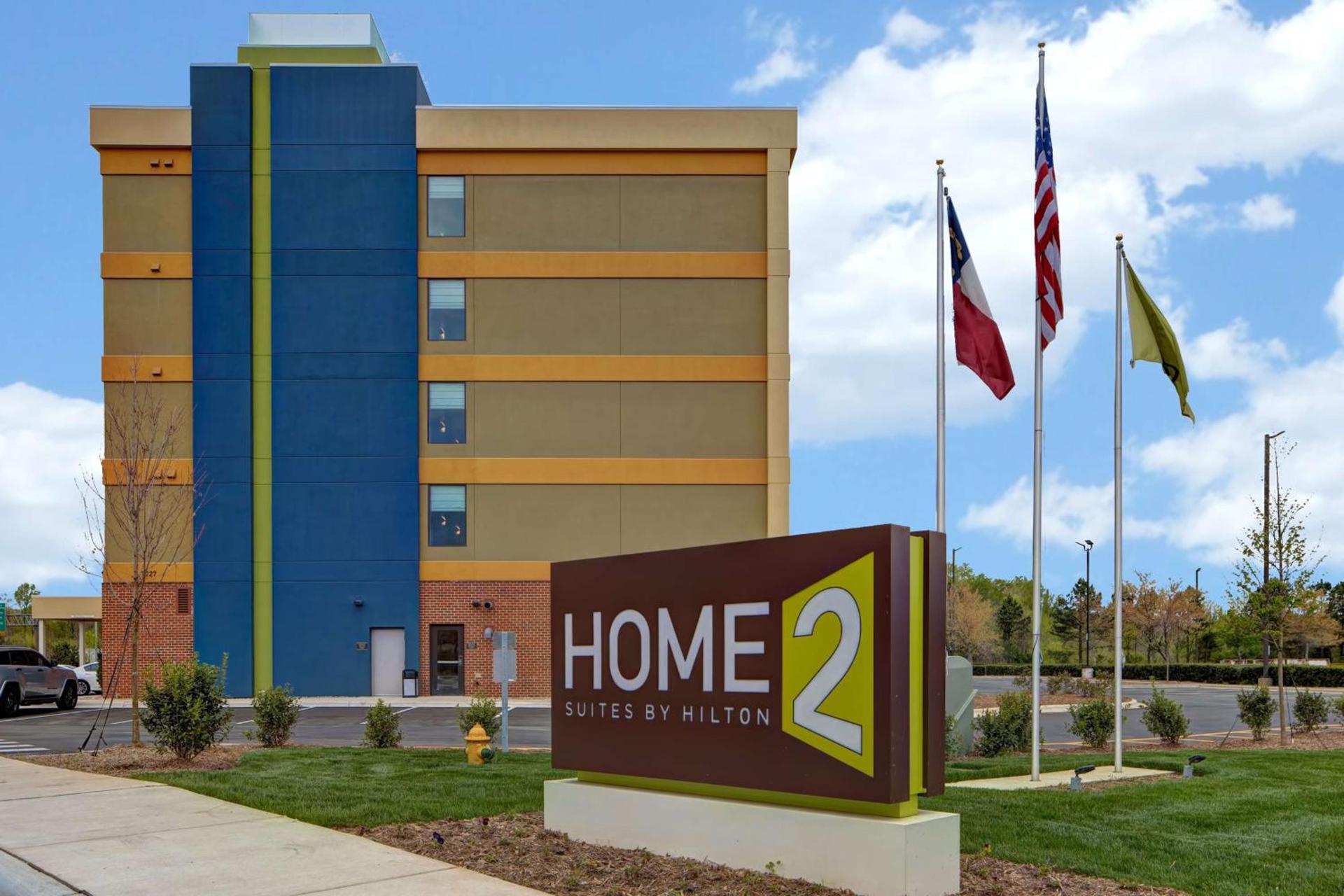 Home2 Suites By Hilton Charlotte Northlake photo 3