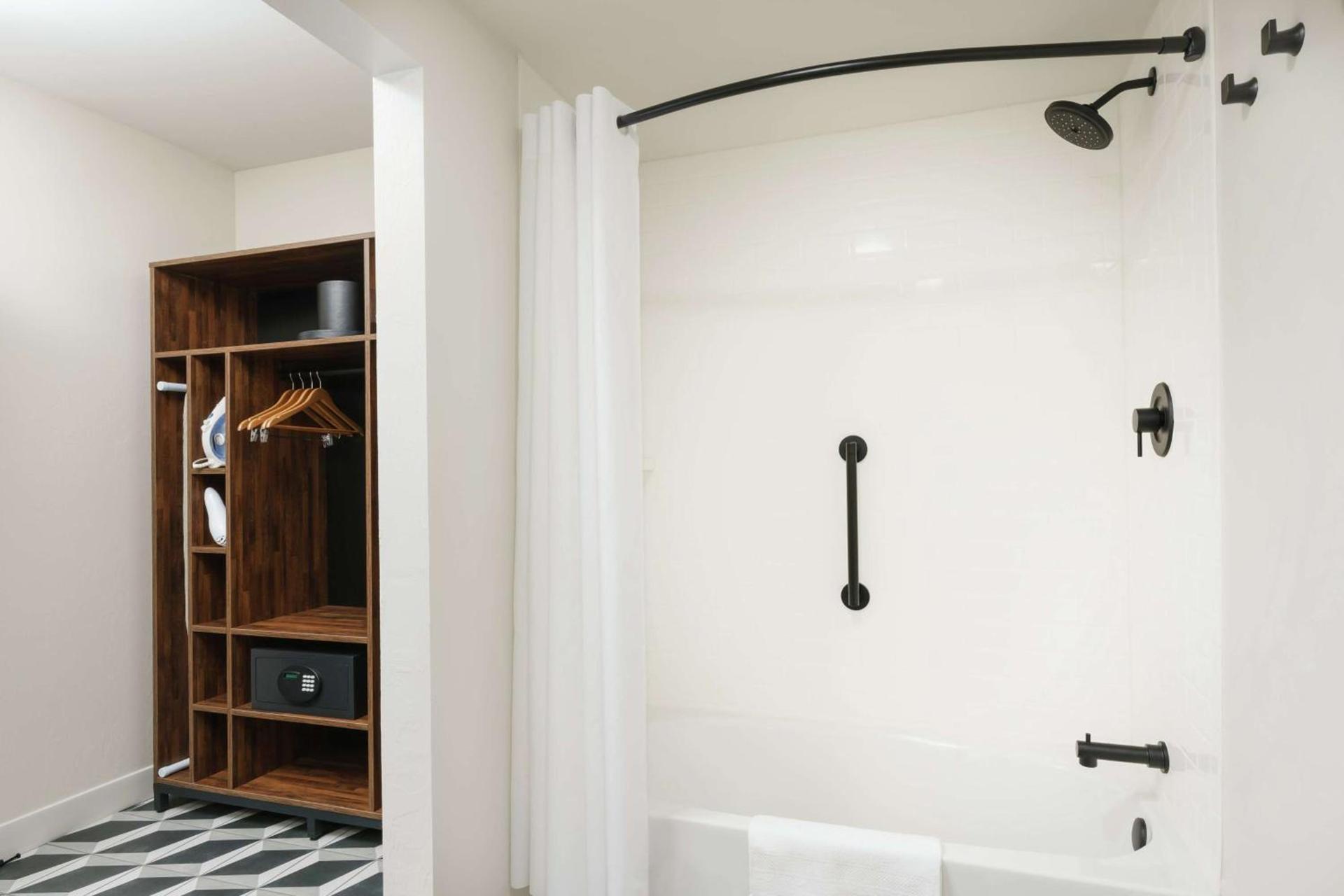 Hampton Inn Key West FL photo 23