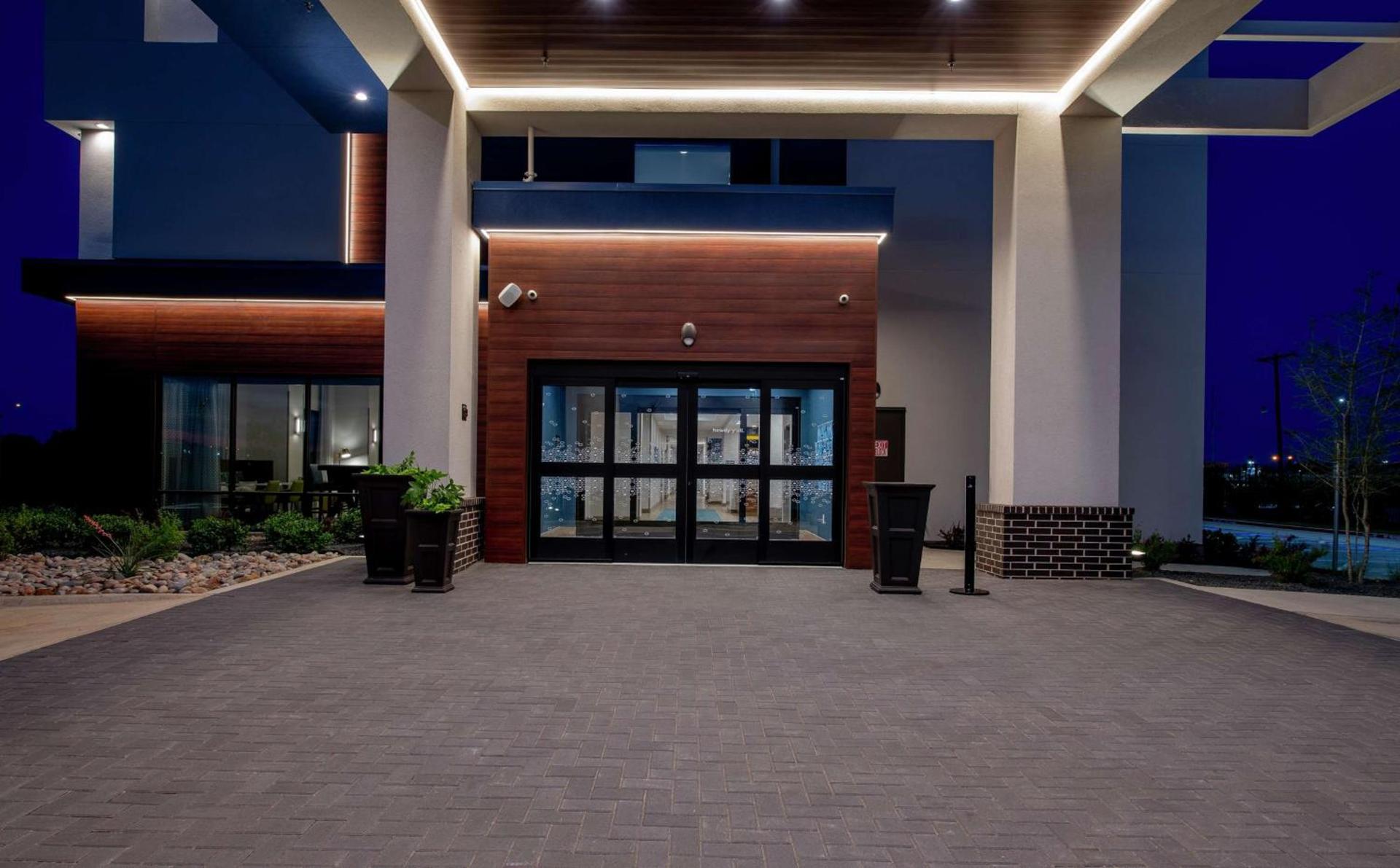 Hampton Inn & Suites Duncanville Dallas, Tx photo 3