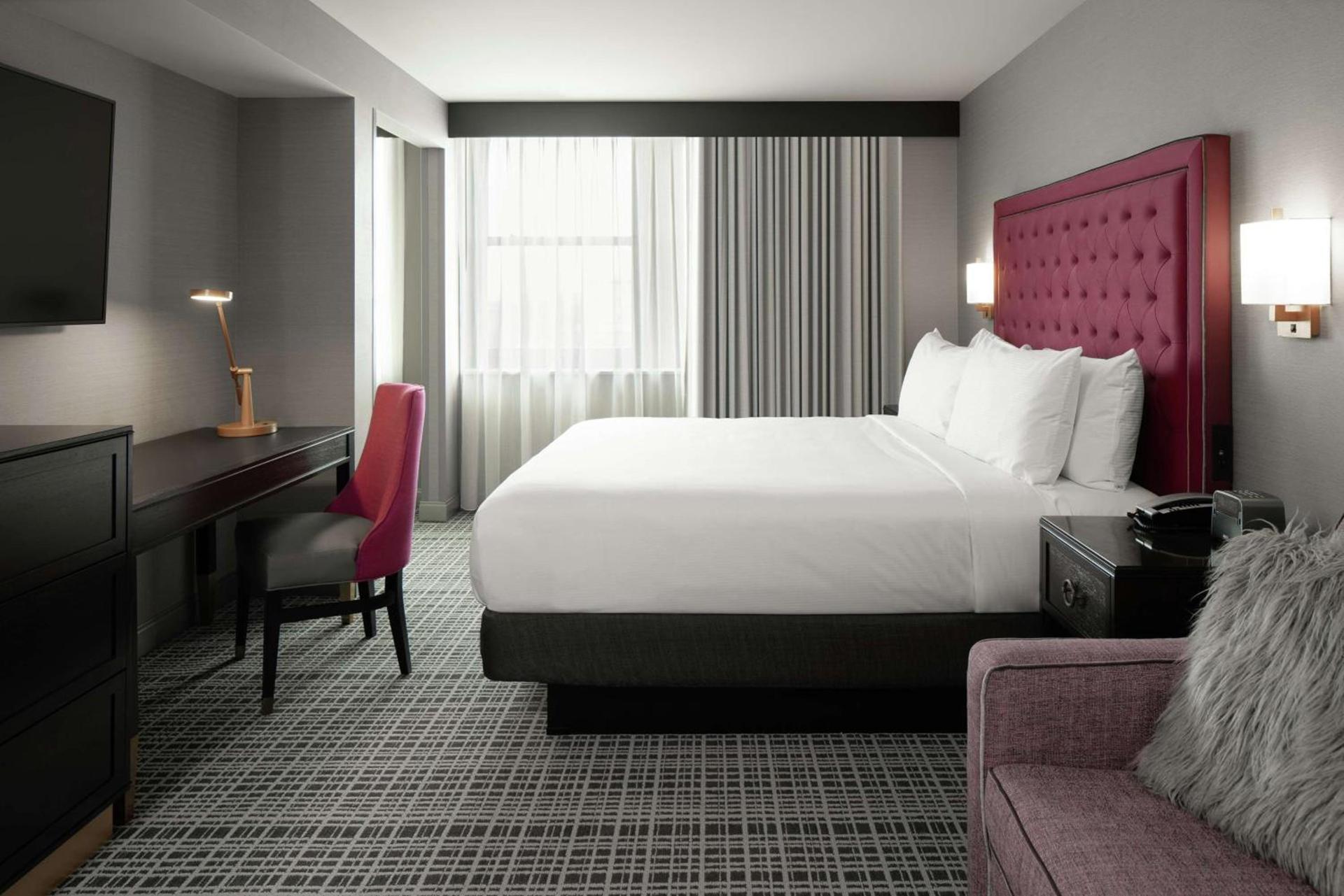 The Axis Moline Hotel, Tapestry Collection By Hilton photo 17