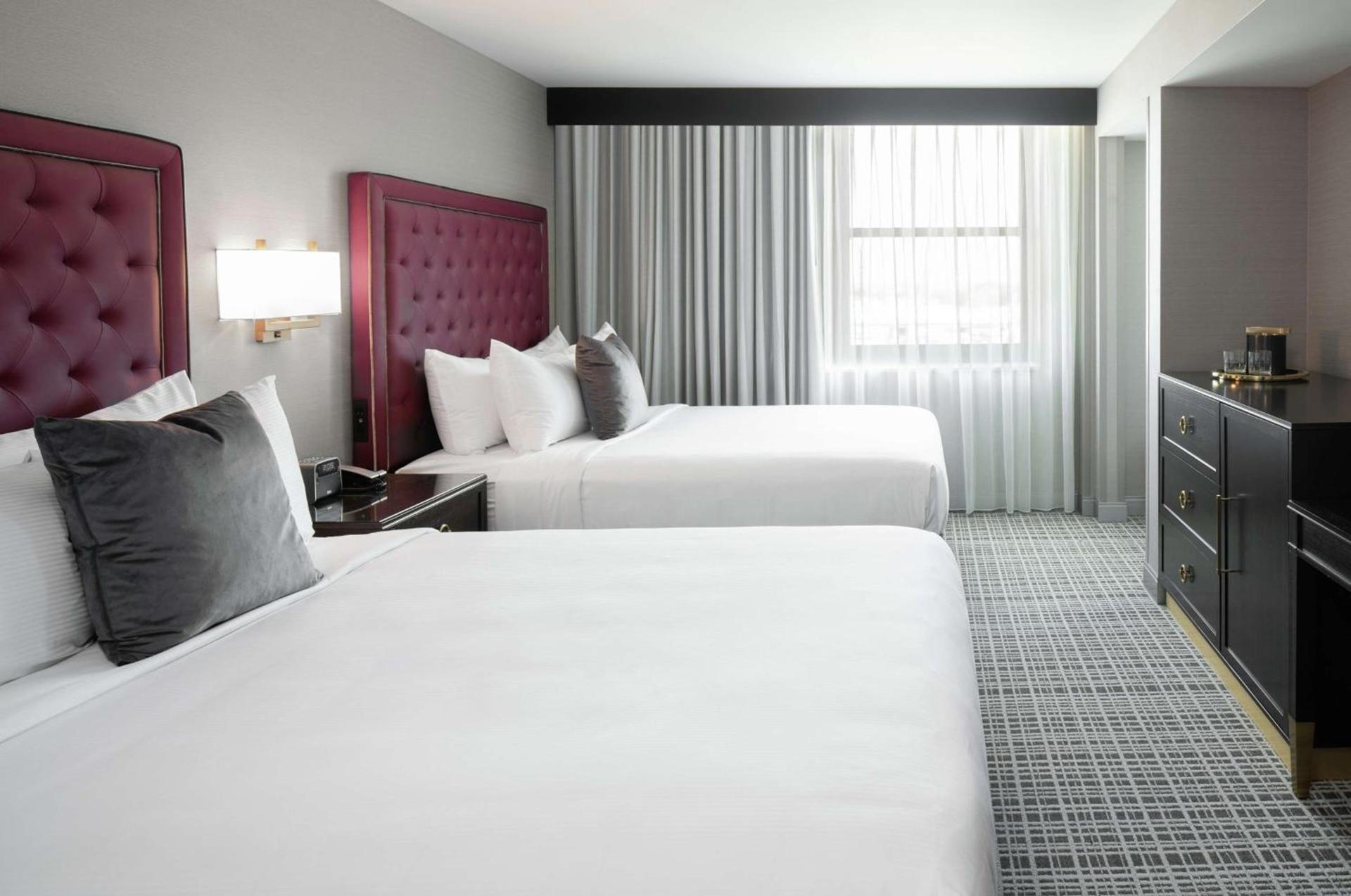 The Axis Moline Hotel, Tapestry Collection By Hilton photo 23