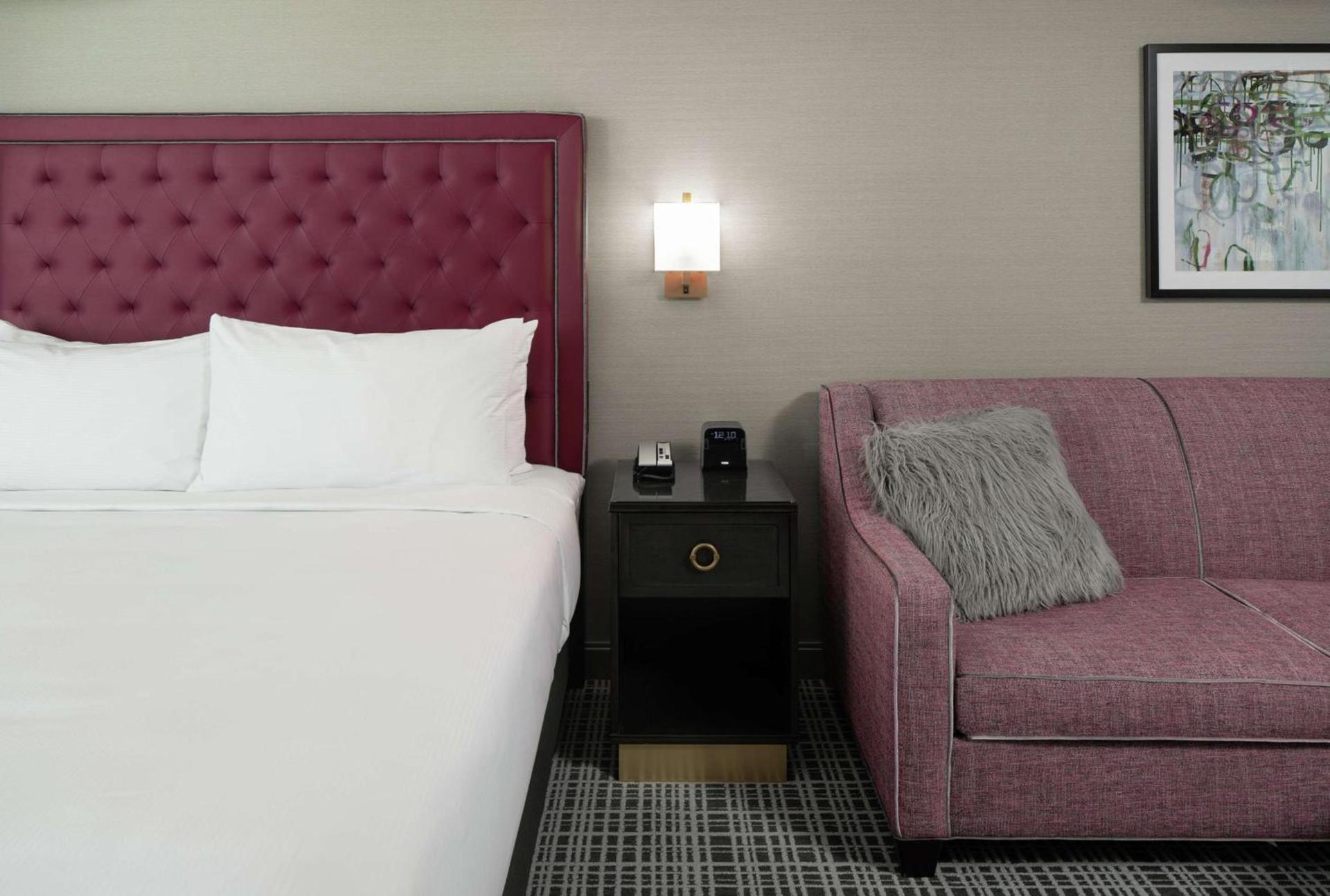 The Axis Moline Hotel, Tapestry Collection By Hilton photo 24