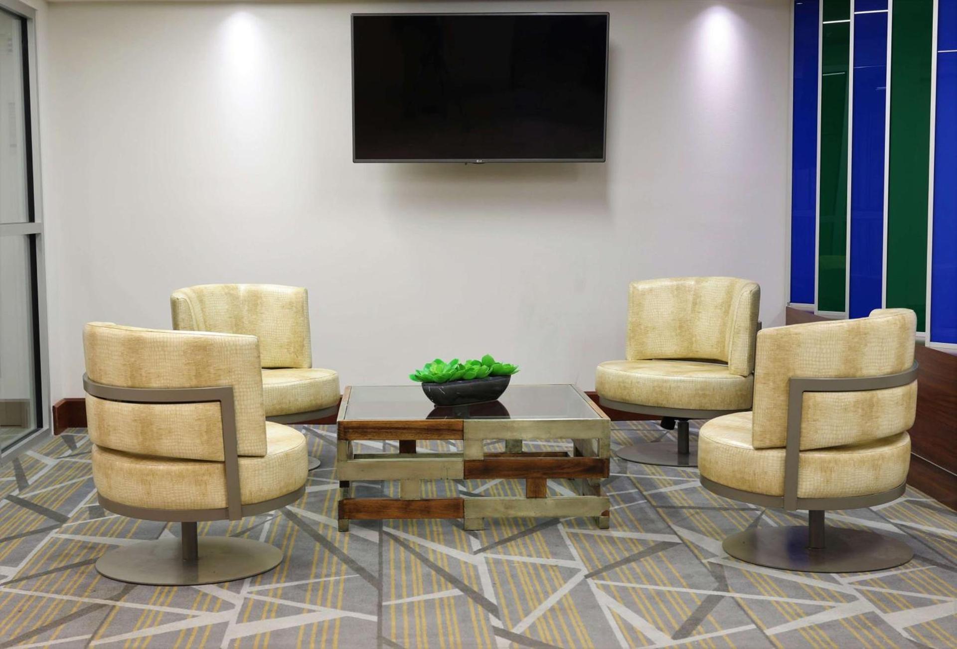 Doubletree By Hilton Omaha Southwest, Ne photo 4