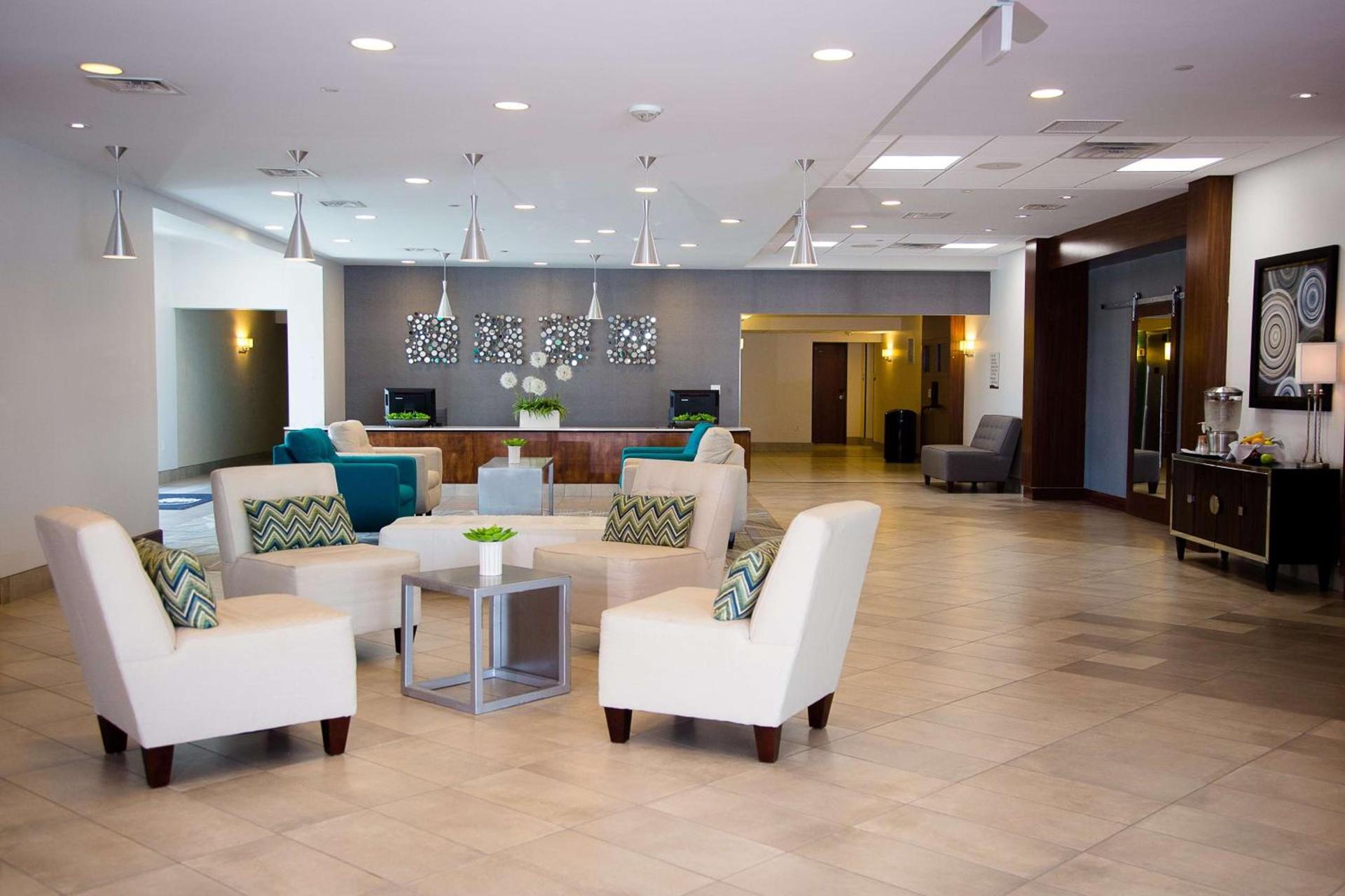 Doubletree By Hilton Omaha Southwest, Ne photo 7
