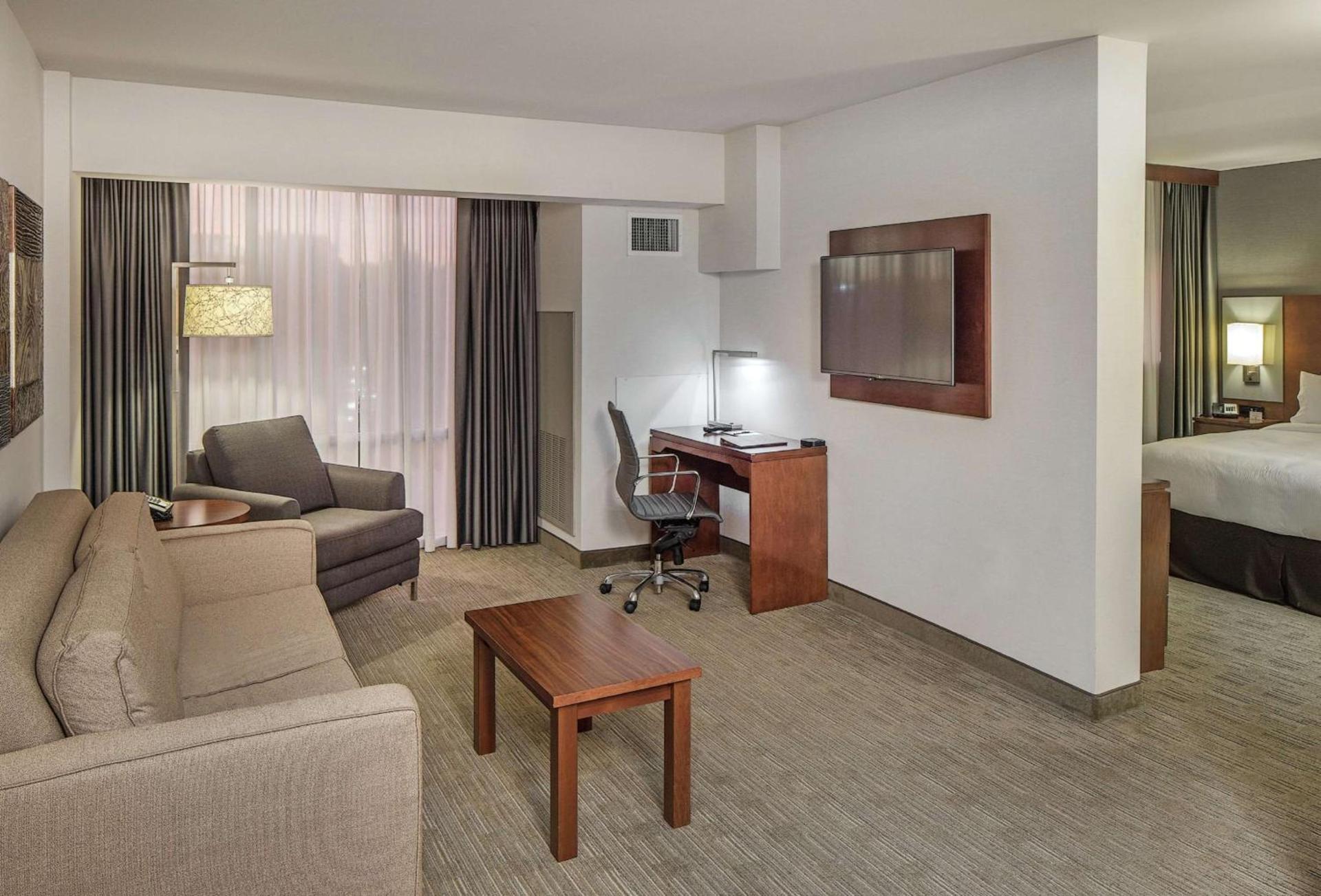 Doubletree By Hilton Omaha Southwest, Ne photo 20
