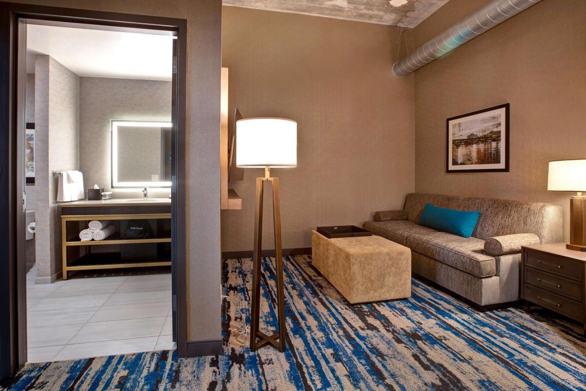 Embassy Suites By Hilton Rockford Riverfront photo 36