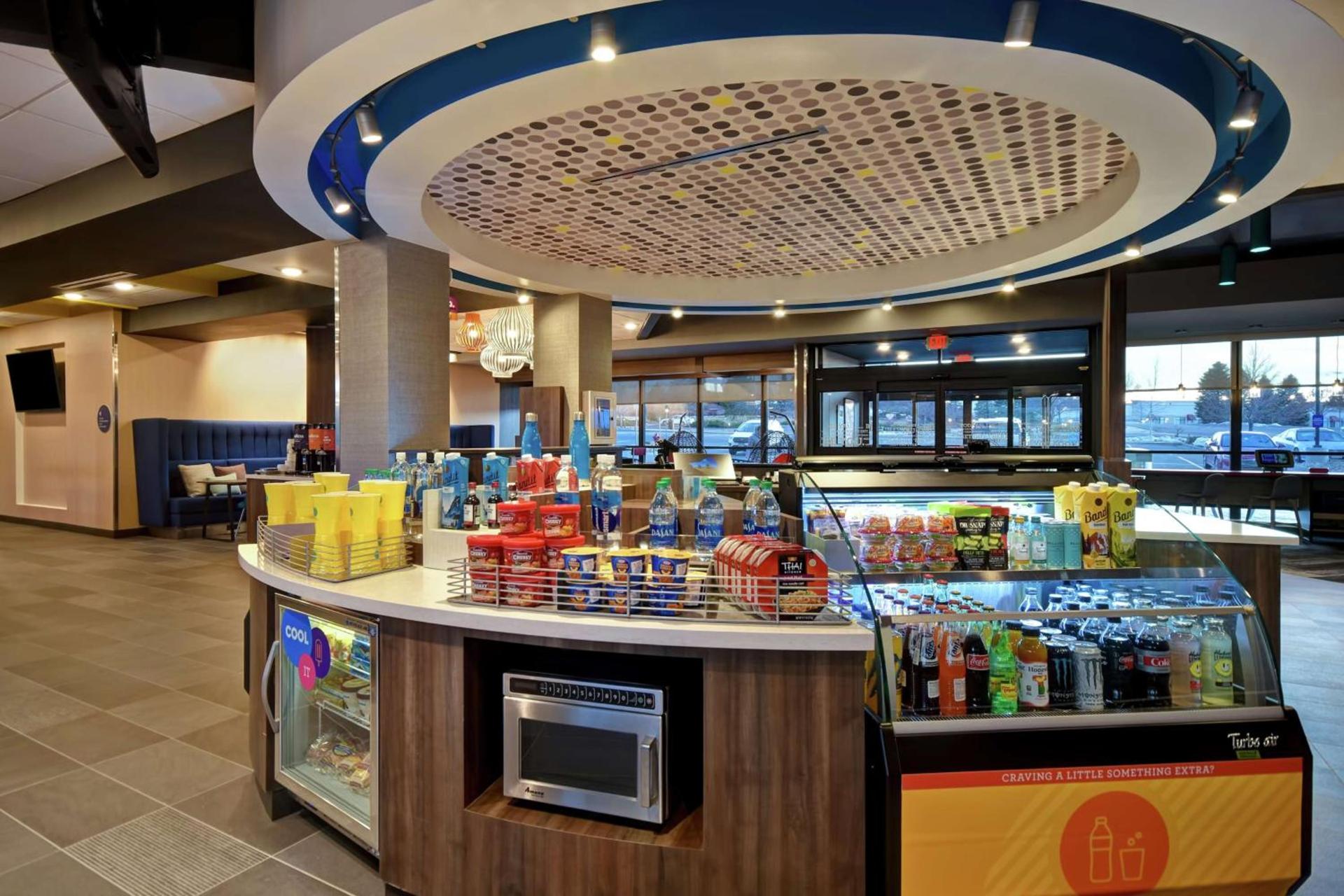 Tru By Hilton Denver South Park Meadows, Co photo 17
