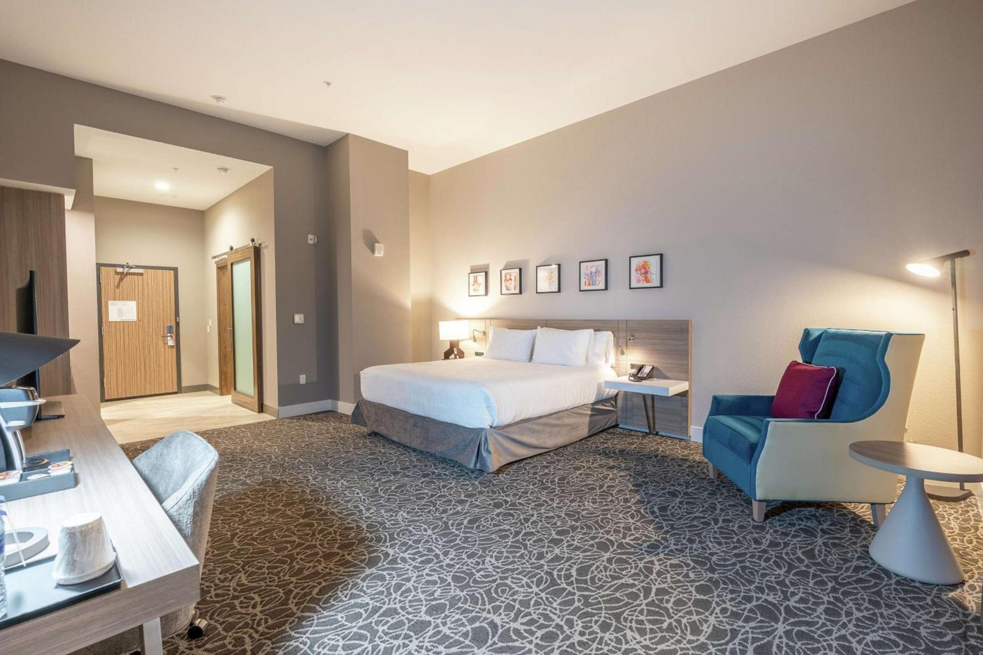 Hilton Garden Inn Wichita Downtown, Ks photo 31