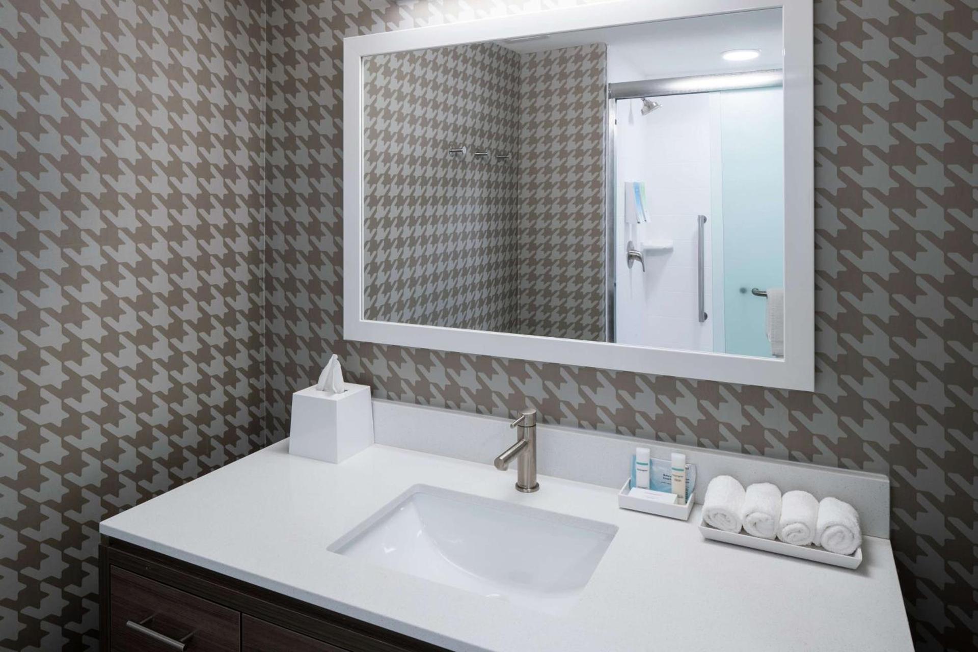 Home2 Suites By Hilton Jacksonville Airport photo 28