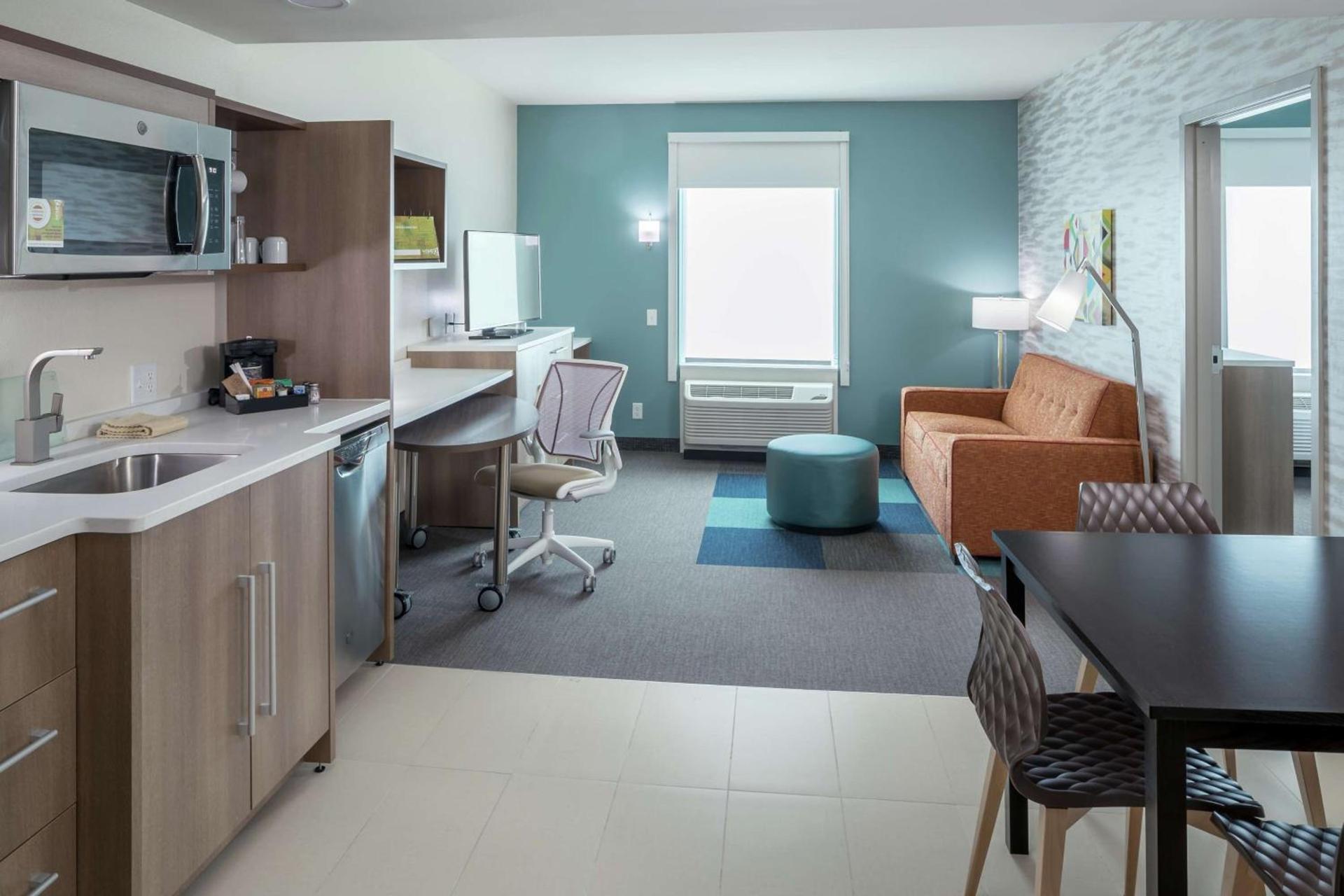 Home2 Suites By Hilton Jacksonville Airport photo 34