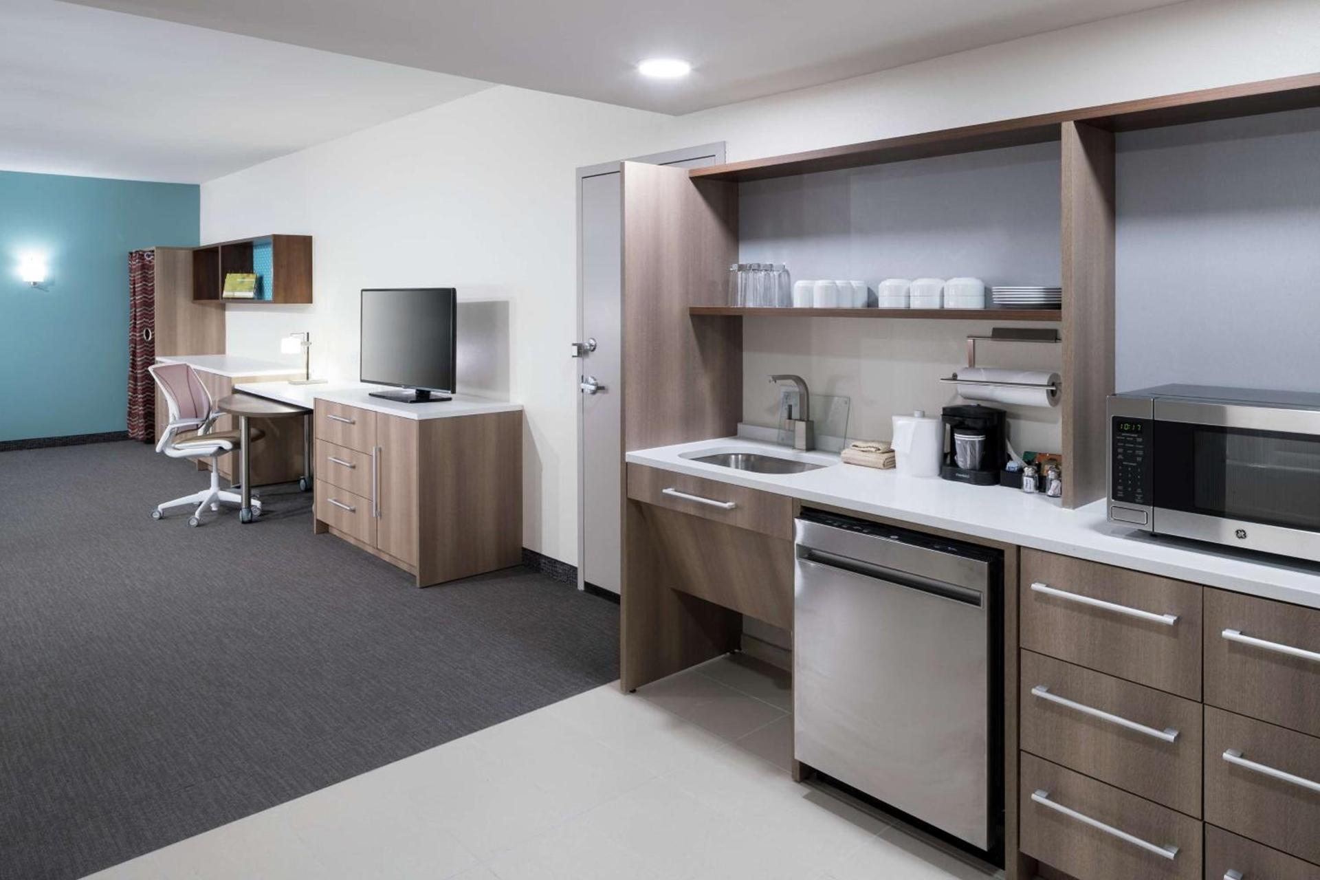 Home2 Suites By Hilton Jacksonville Airport photo 39