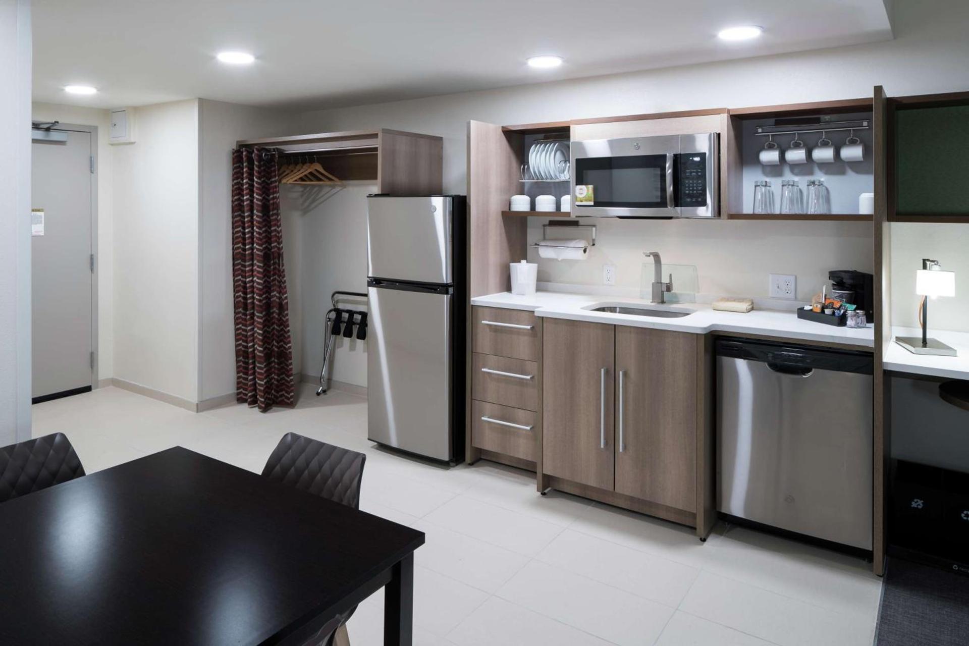 Home2 Suites By Hilton Jacksonville Airport photo 42