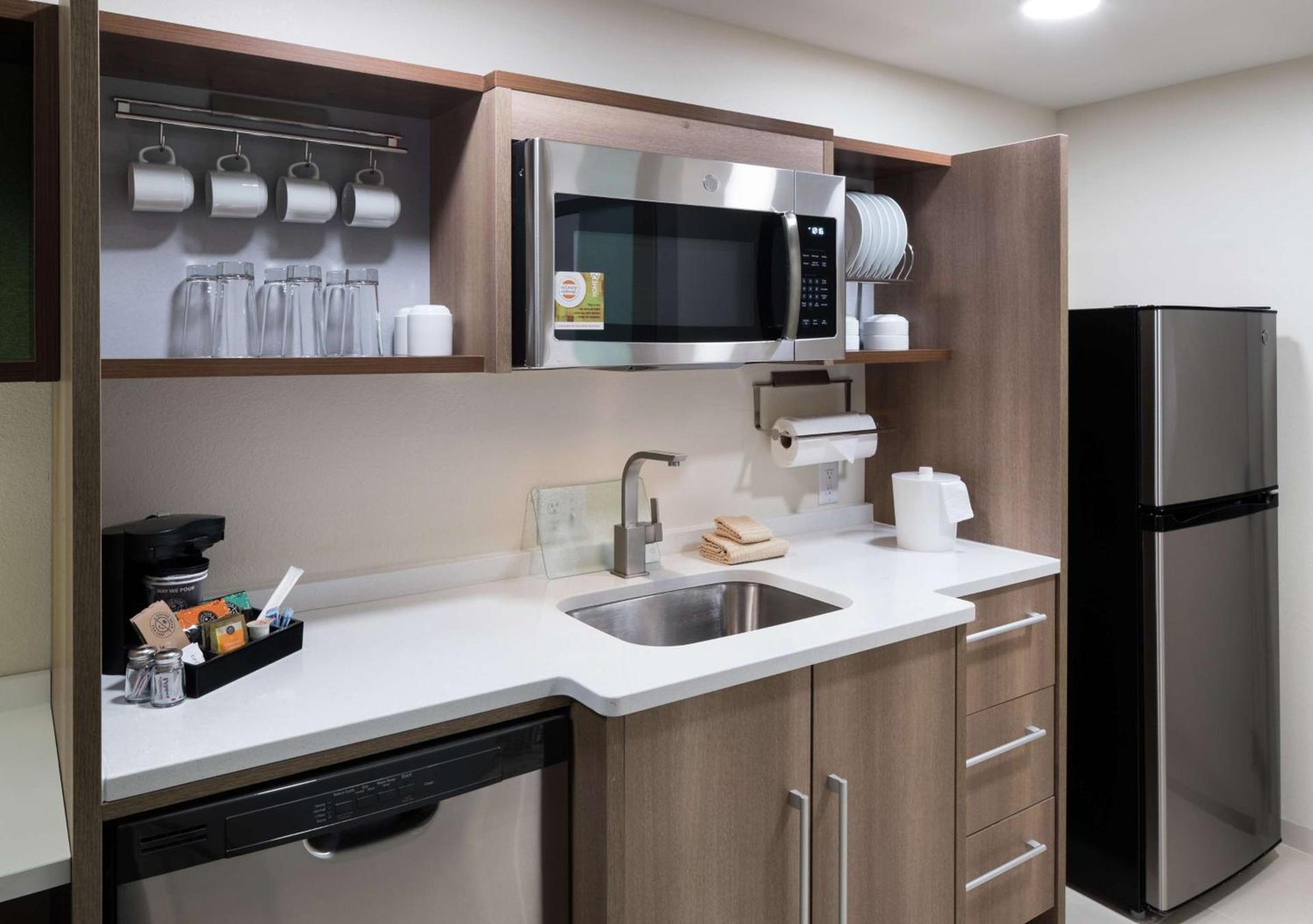 Home2 Suites By Hilton Jacksonville Airport photo 46